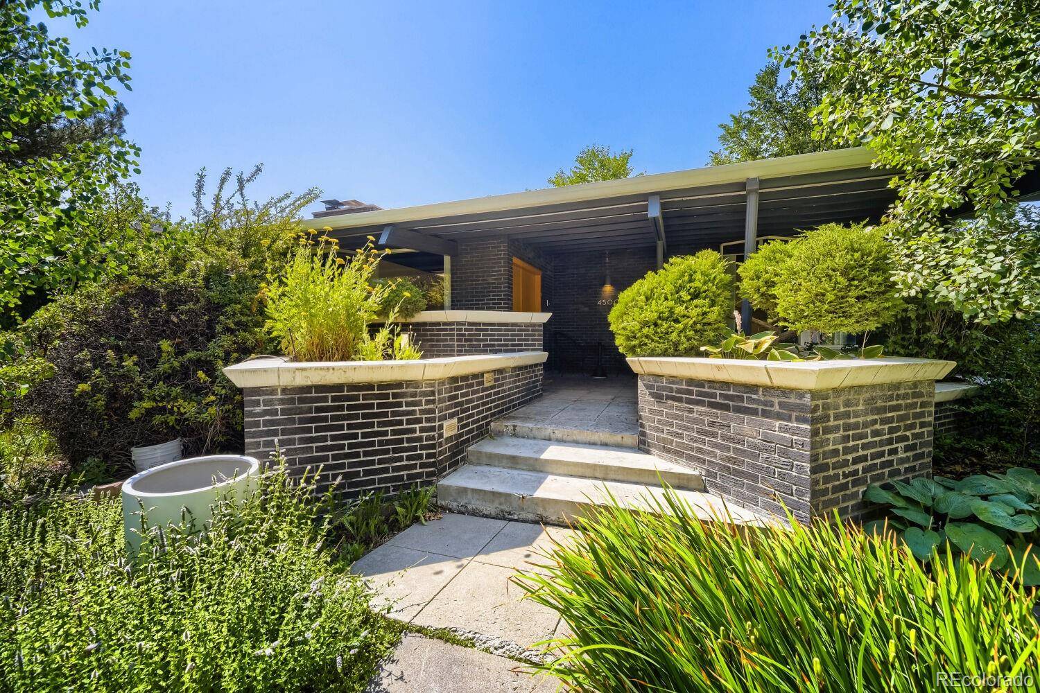 4500 E 6th Avenue Pkwy, Denver, CO 80220
