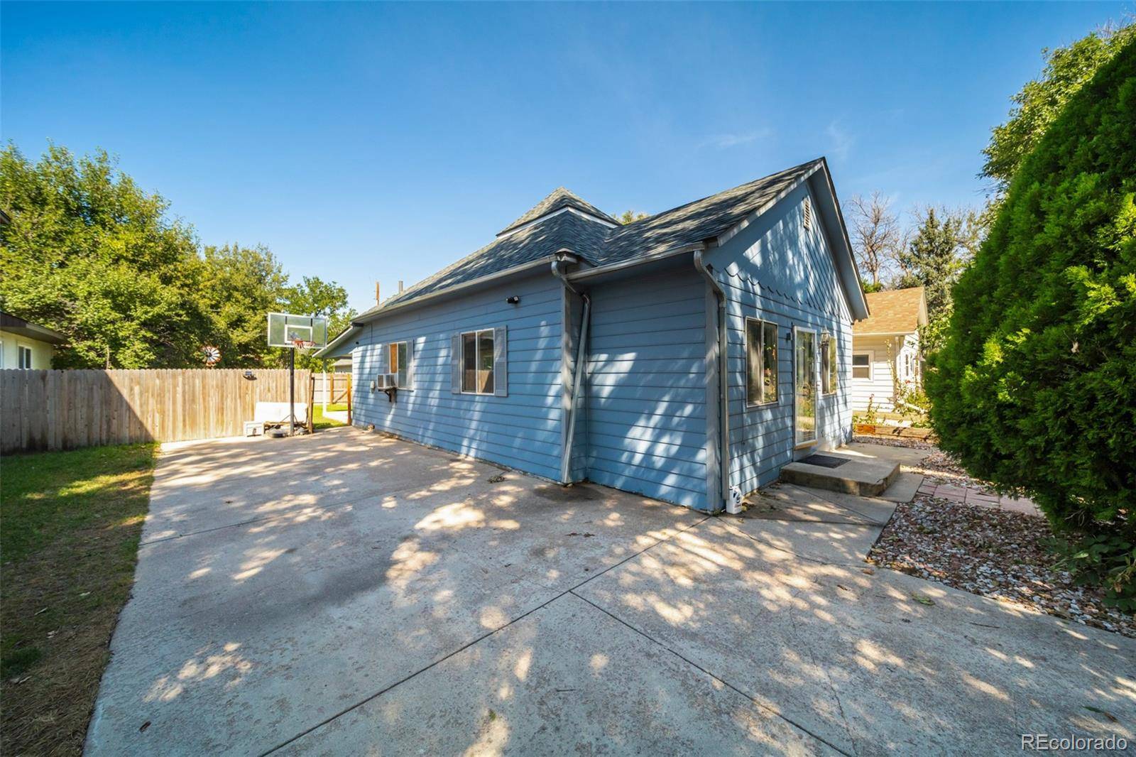 304 Cameron ST, Brush, CO 80723