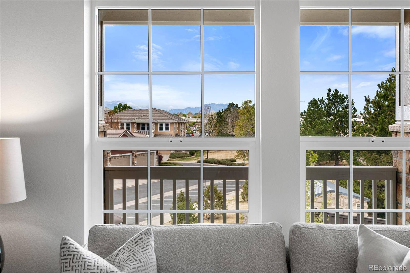 3409 Molly CIR, Broomfield, CO 80023