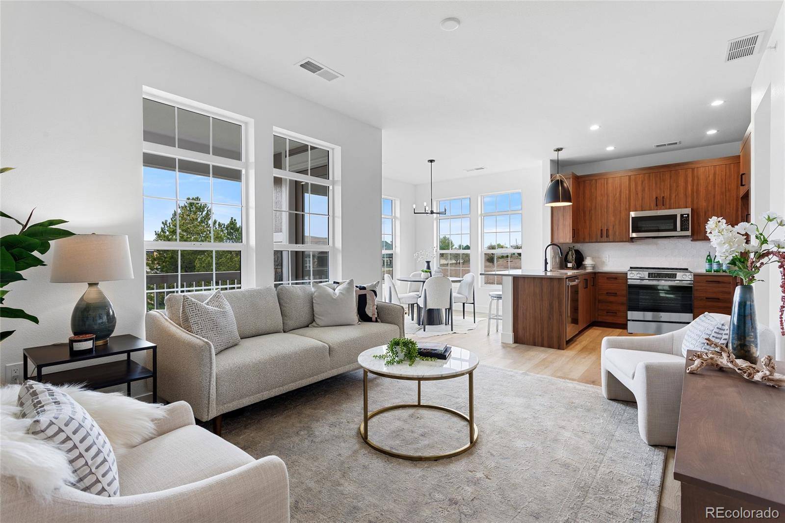 3409 Molly CIR, Broomfield, CO 80023