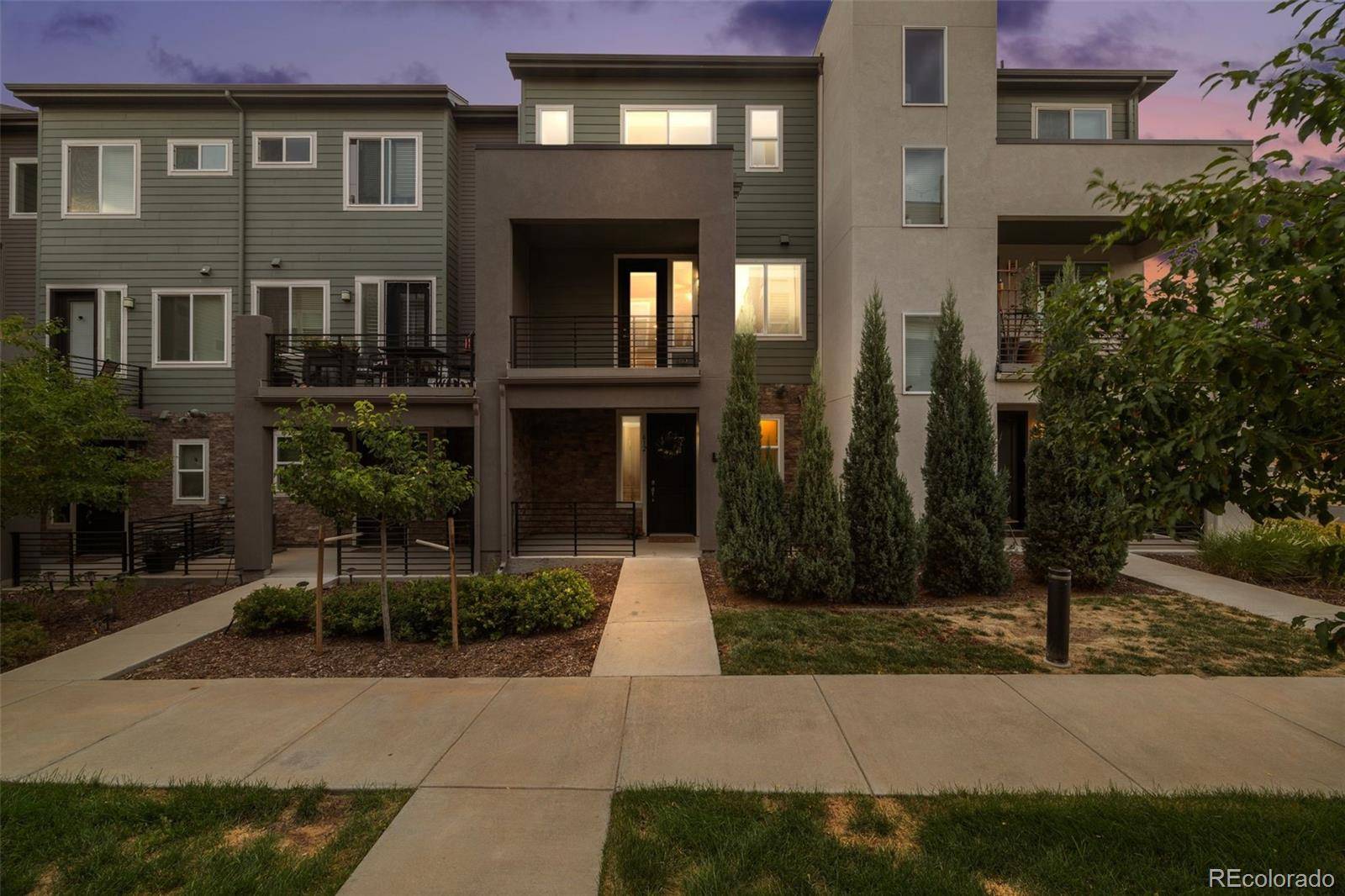 612 E Hinsdale AVE, Littleton, CO 80122