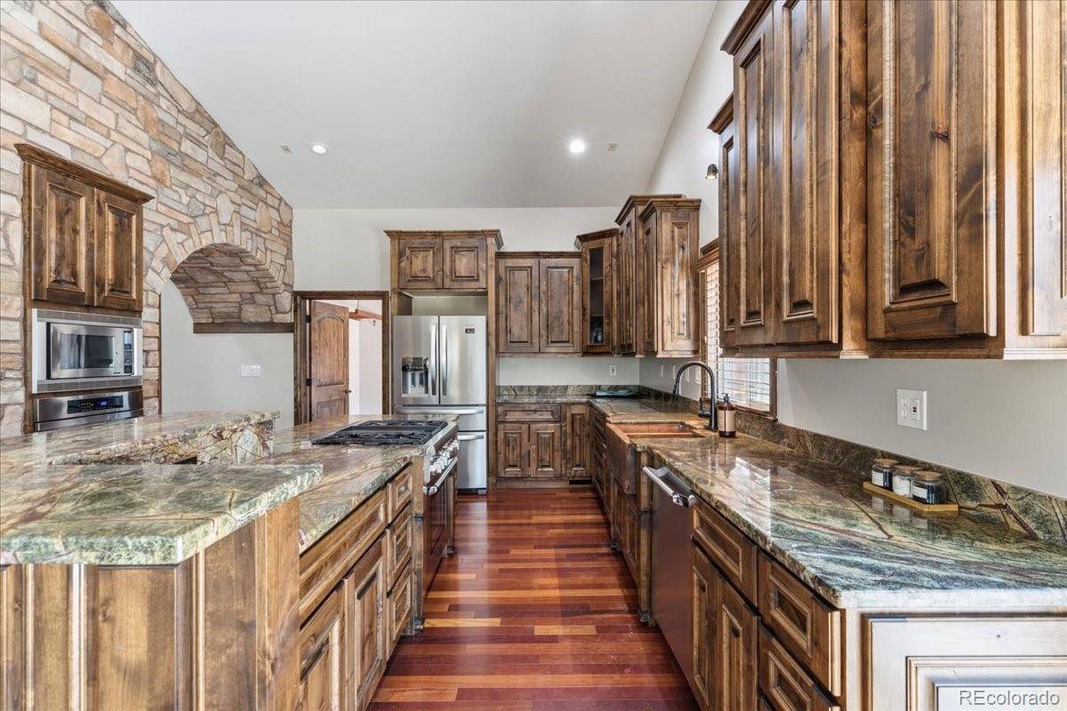 1205 King DR, Loveland, CO 80537