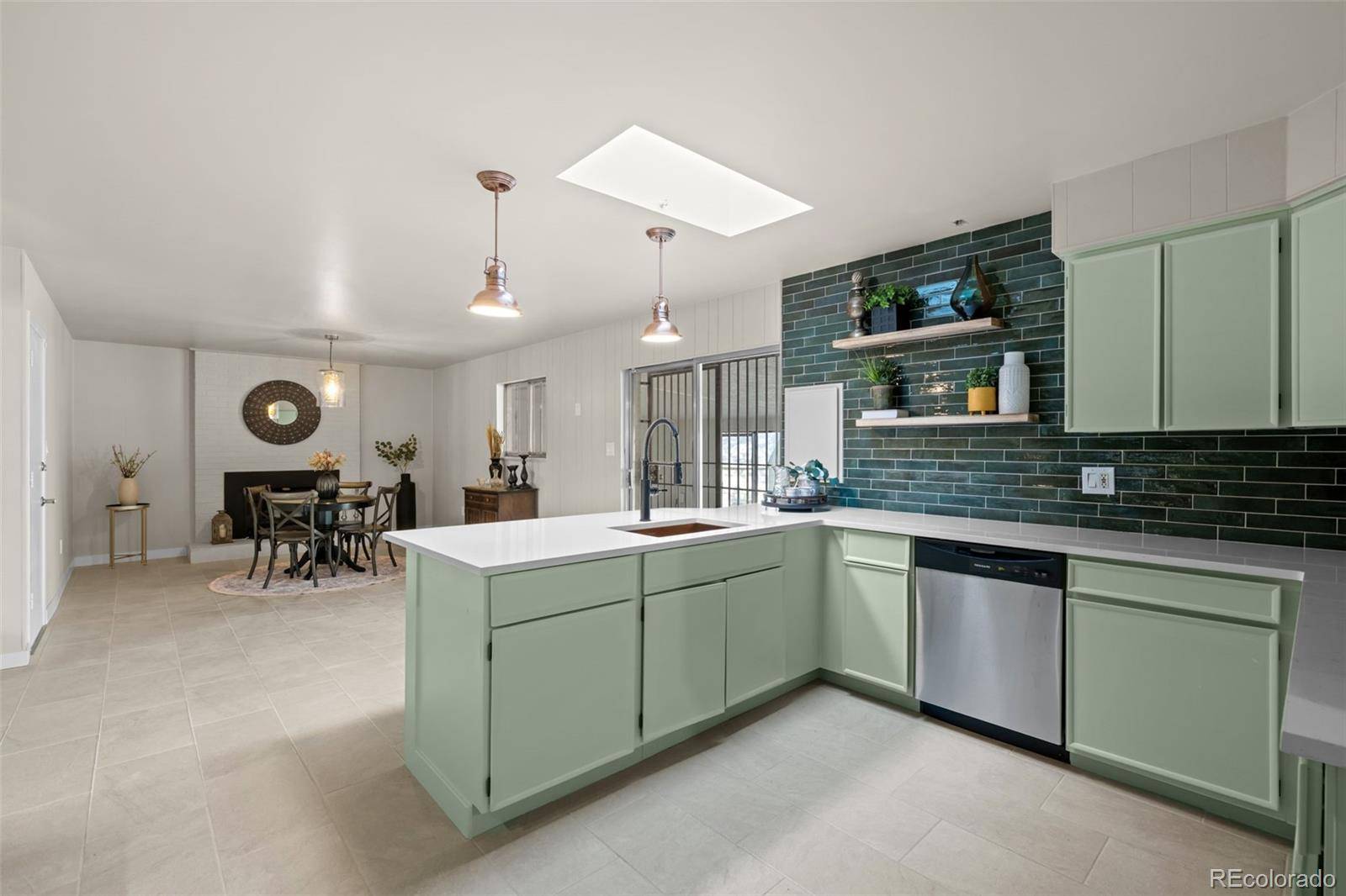 442 Titan CT, Aurora, CO 80011