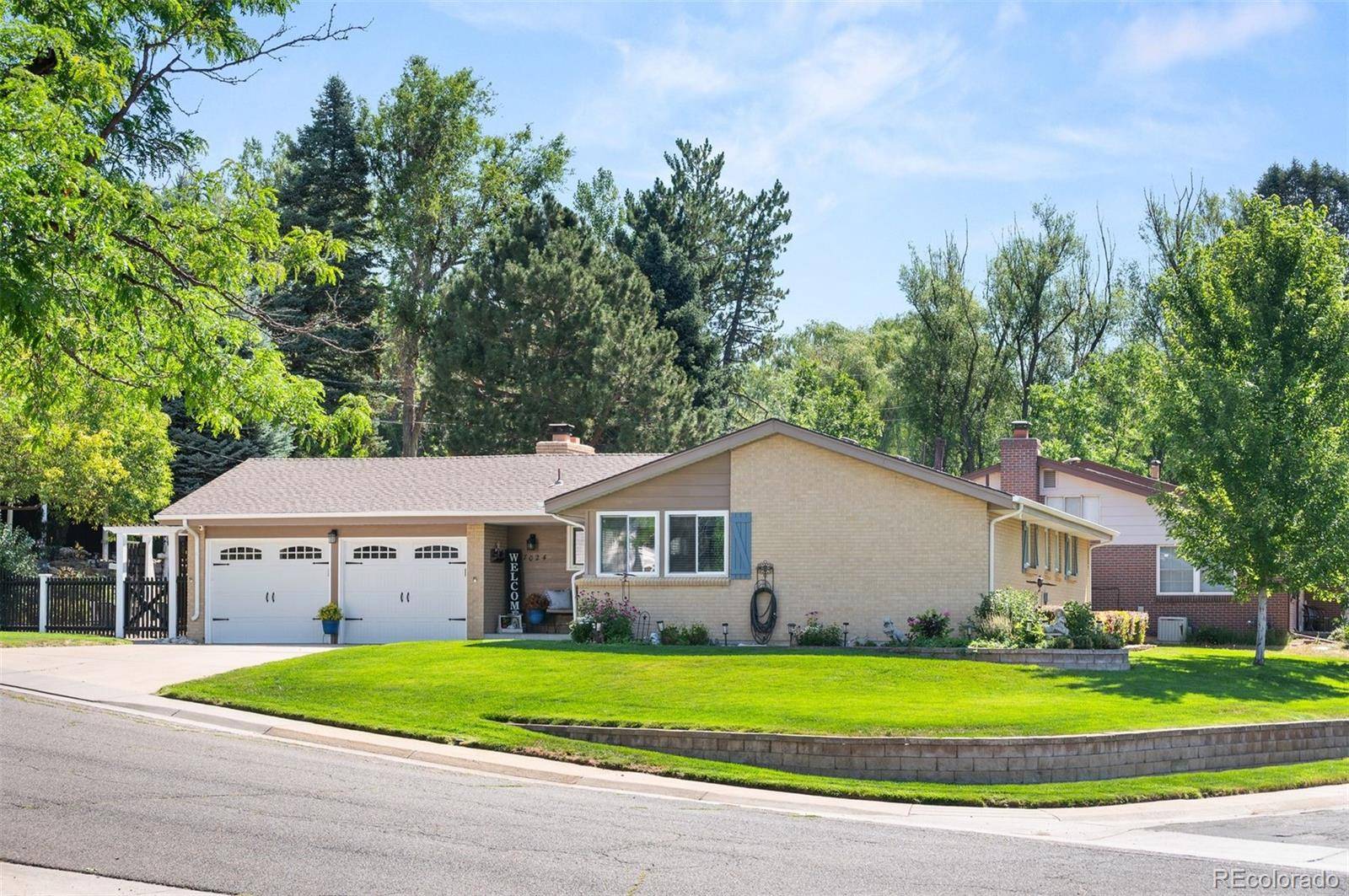7024 Owens ST, Arvada, CO 80004
