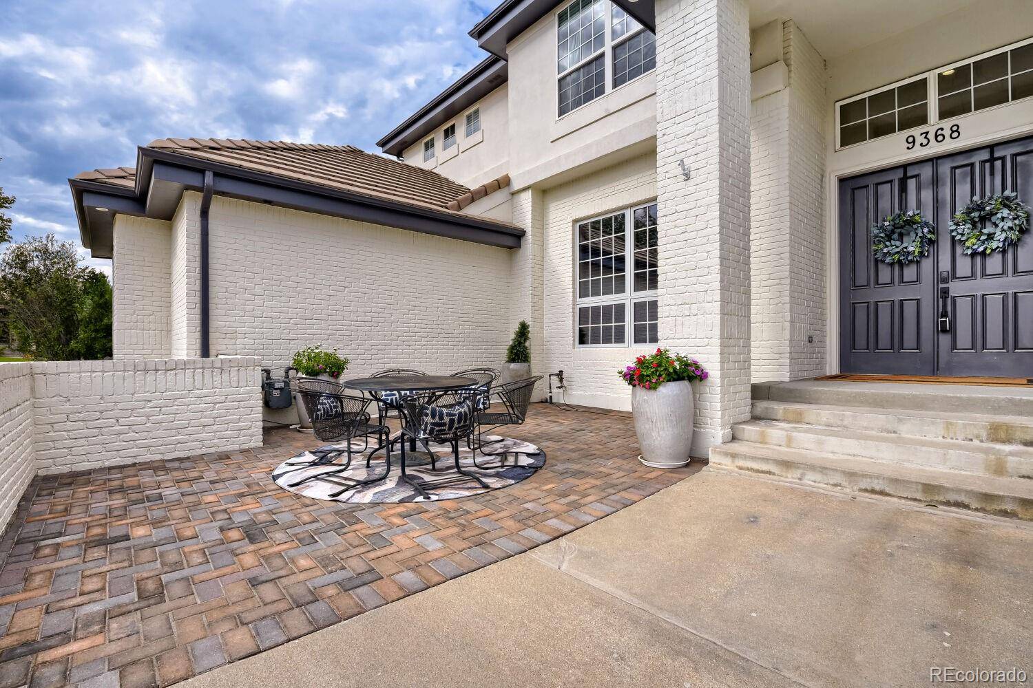 9368 S Silent Hills DR, Lone Tree, CO 80124