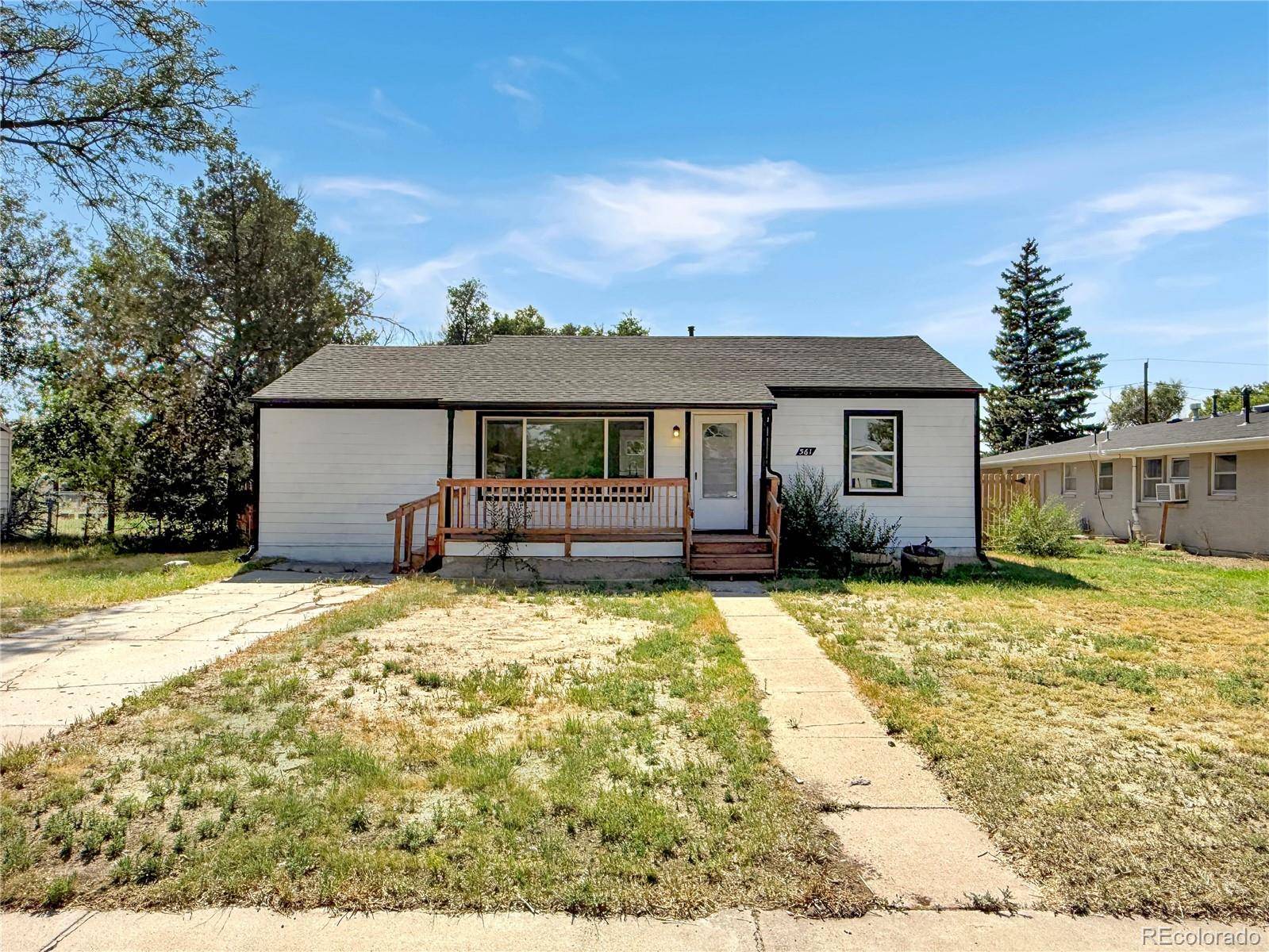 561 J AVE, Limon, CO 80828