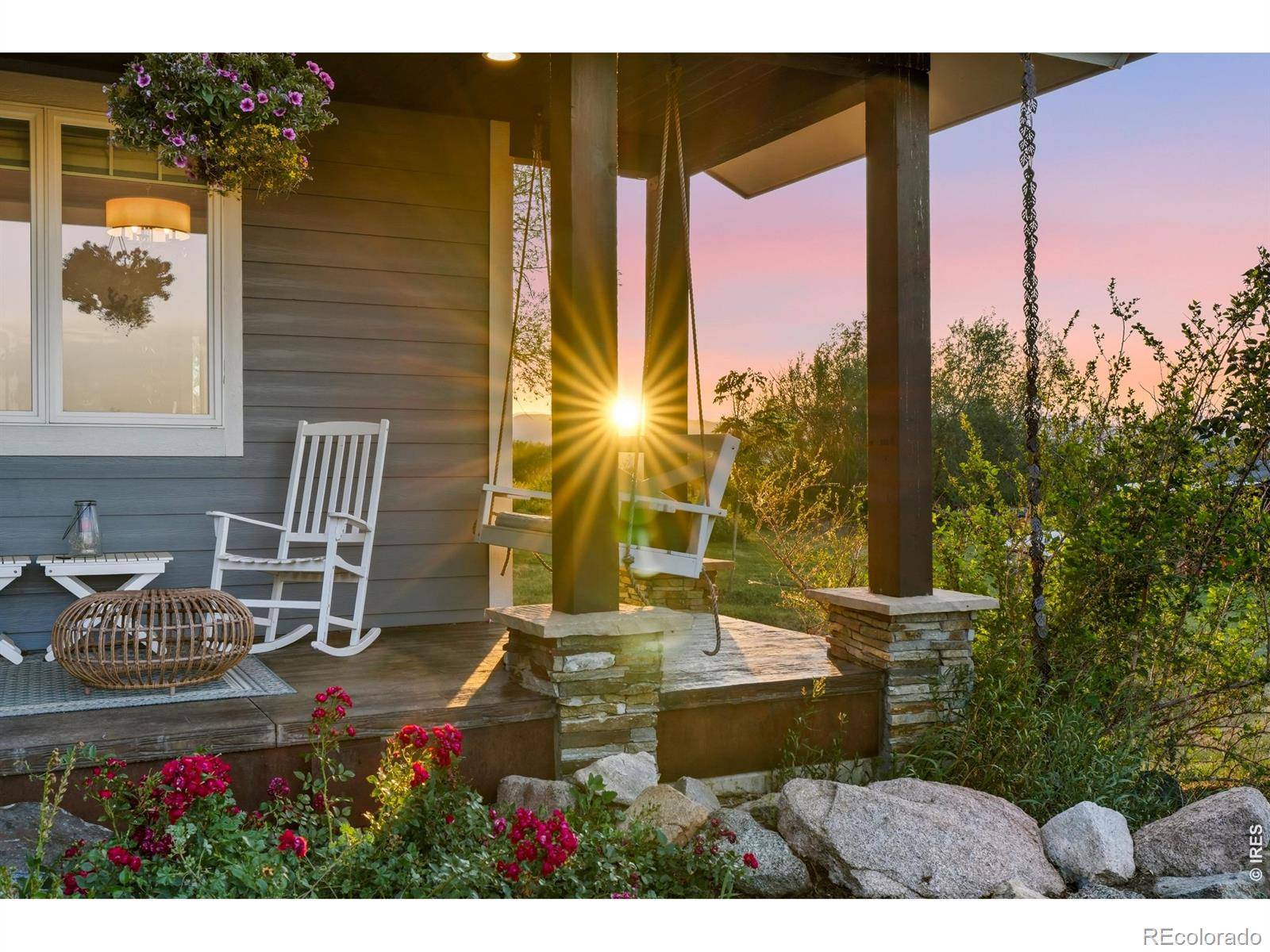 871 Bluebird LN, Lafayette, CO 80026