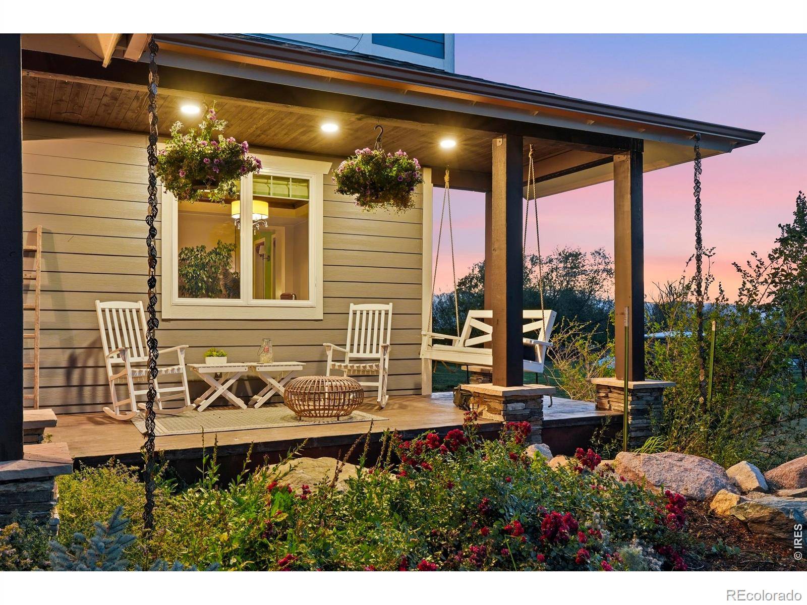 871 Bluebird LN, Lafayette, CO 80026