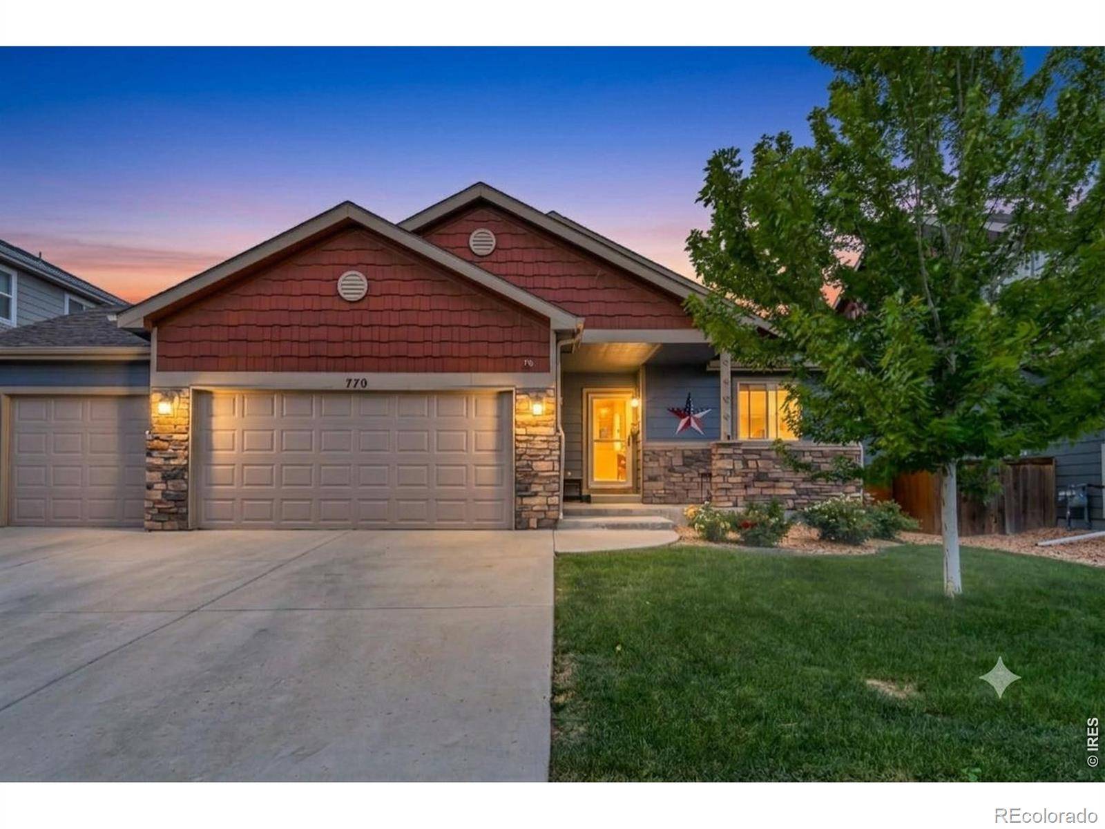770 Grays Peak LN, Berthoud, CO 80513