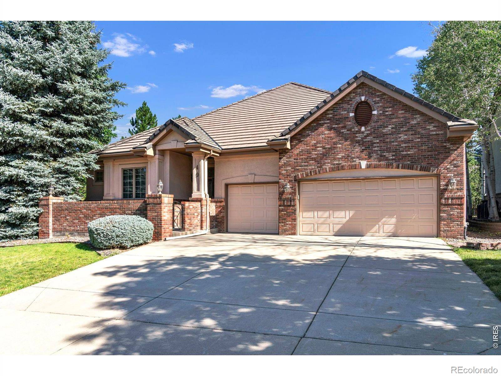49 Coral PL, Greenwood Village, CO 80111