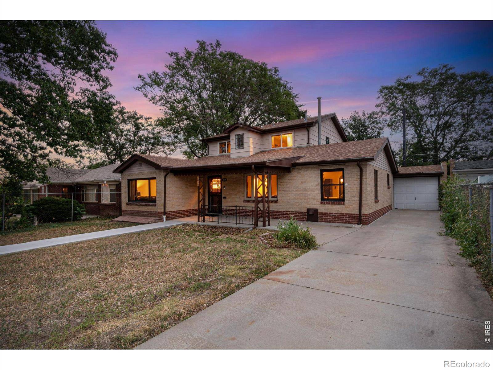 2850 N Steele ST, Denver, CO 80205