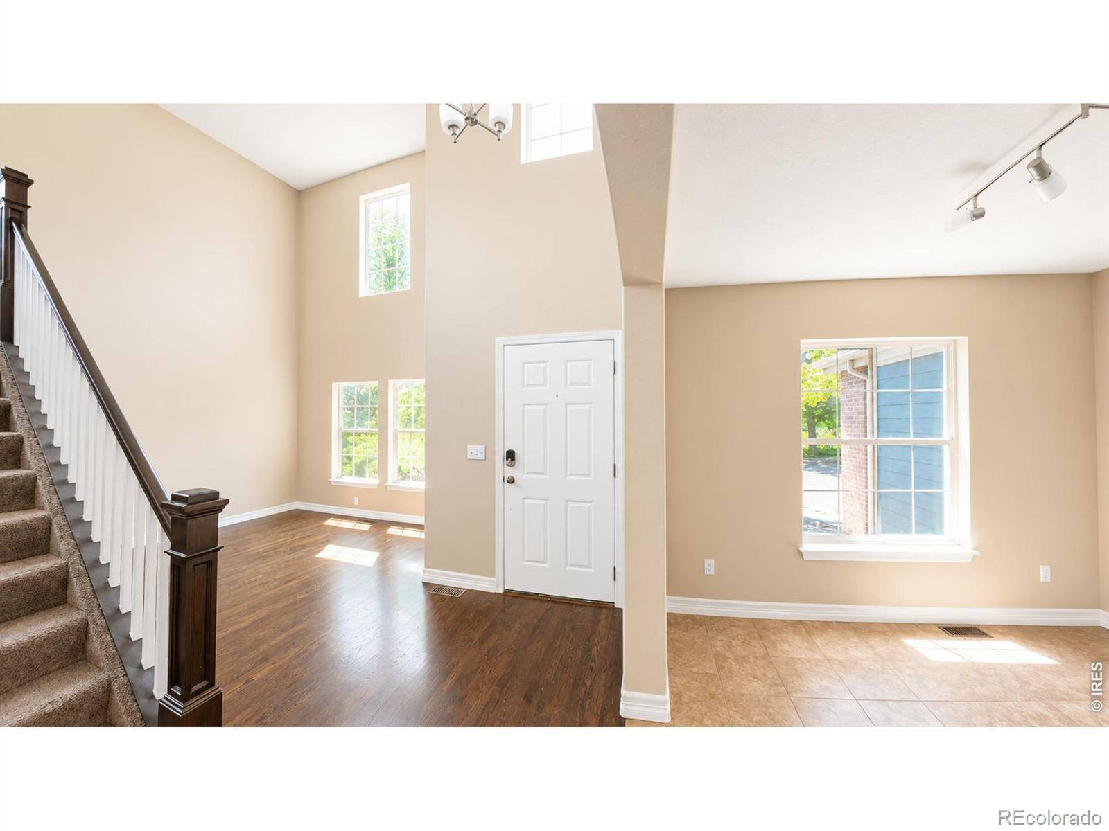 2123 E 100th PL, Thornton, CO 80229