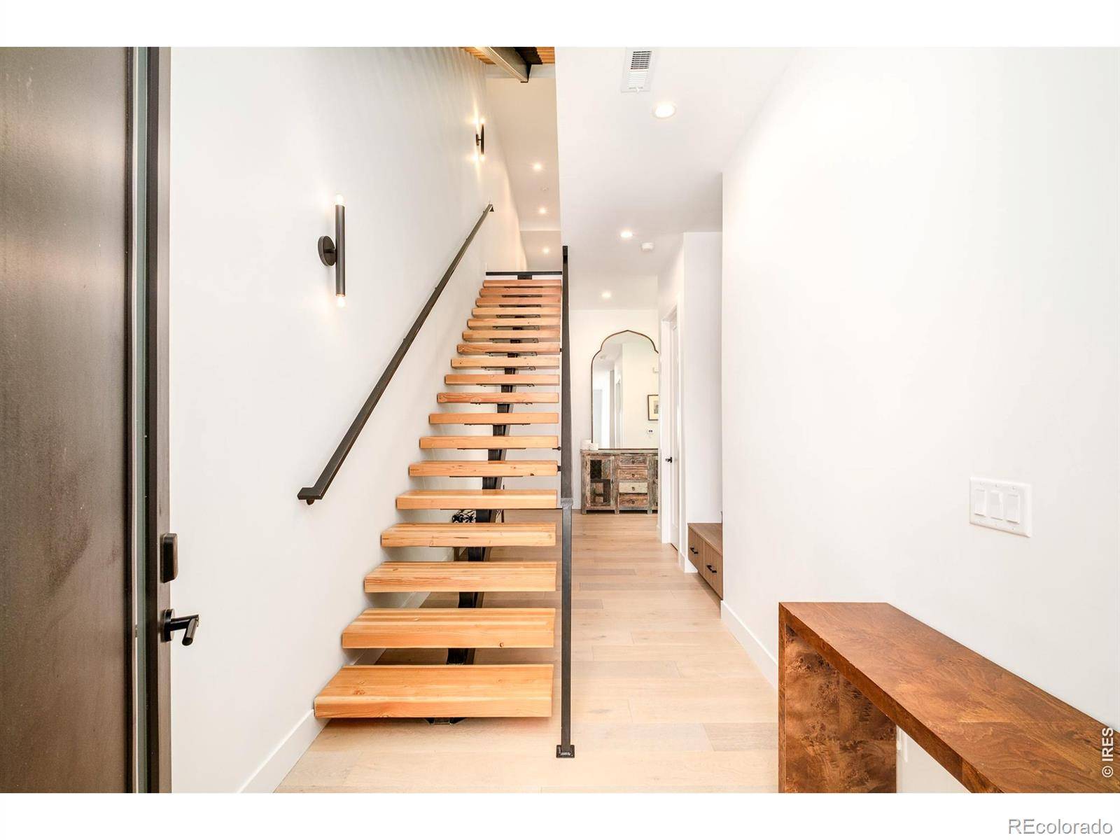 16103 W 14th AVE, Golden, CO 80401
