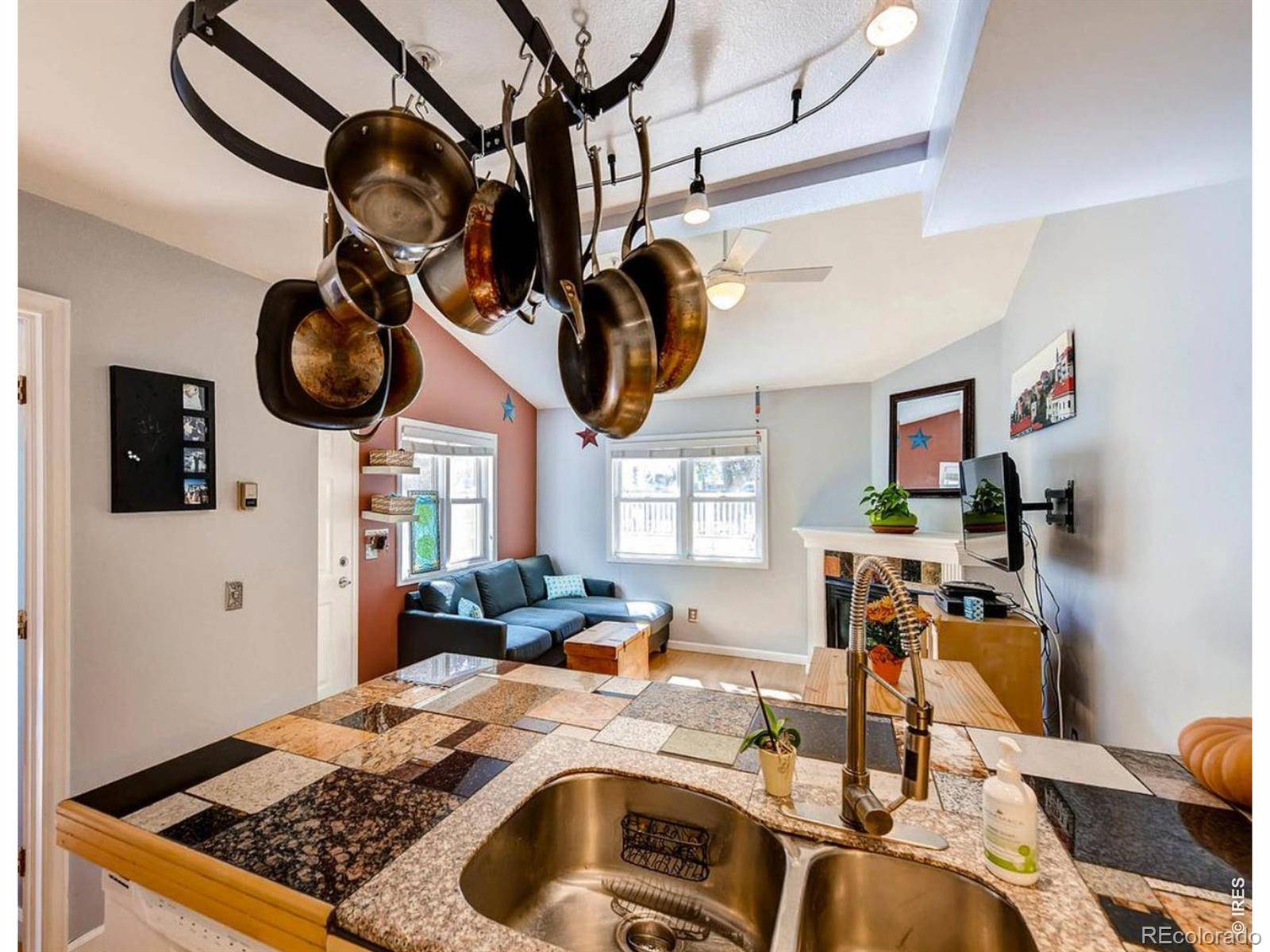 3095 29th ST #102, Boulder, CO 80301