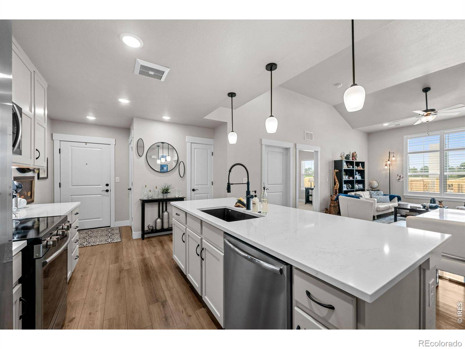 235 High Point DR #207, Longmont, CO 80504