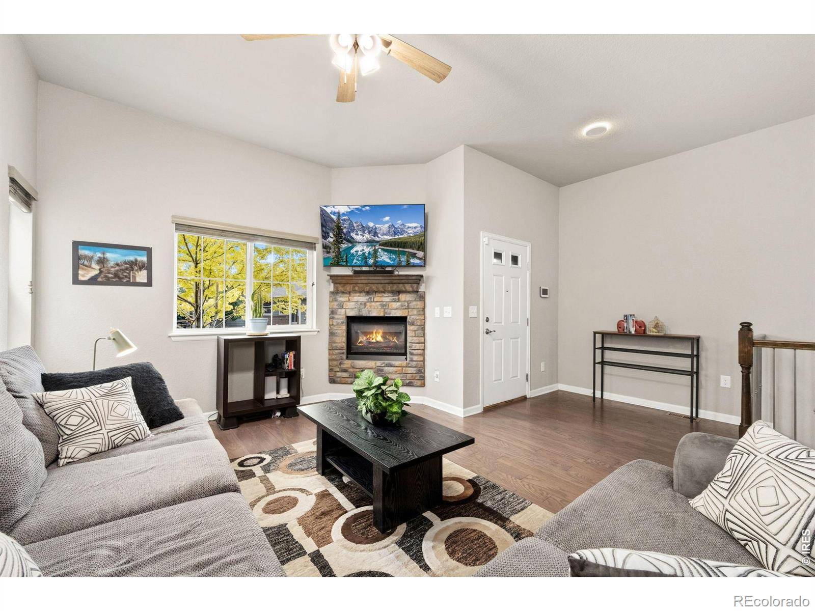 552 Newton DR, Loveland, CO 80537