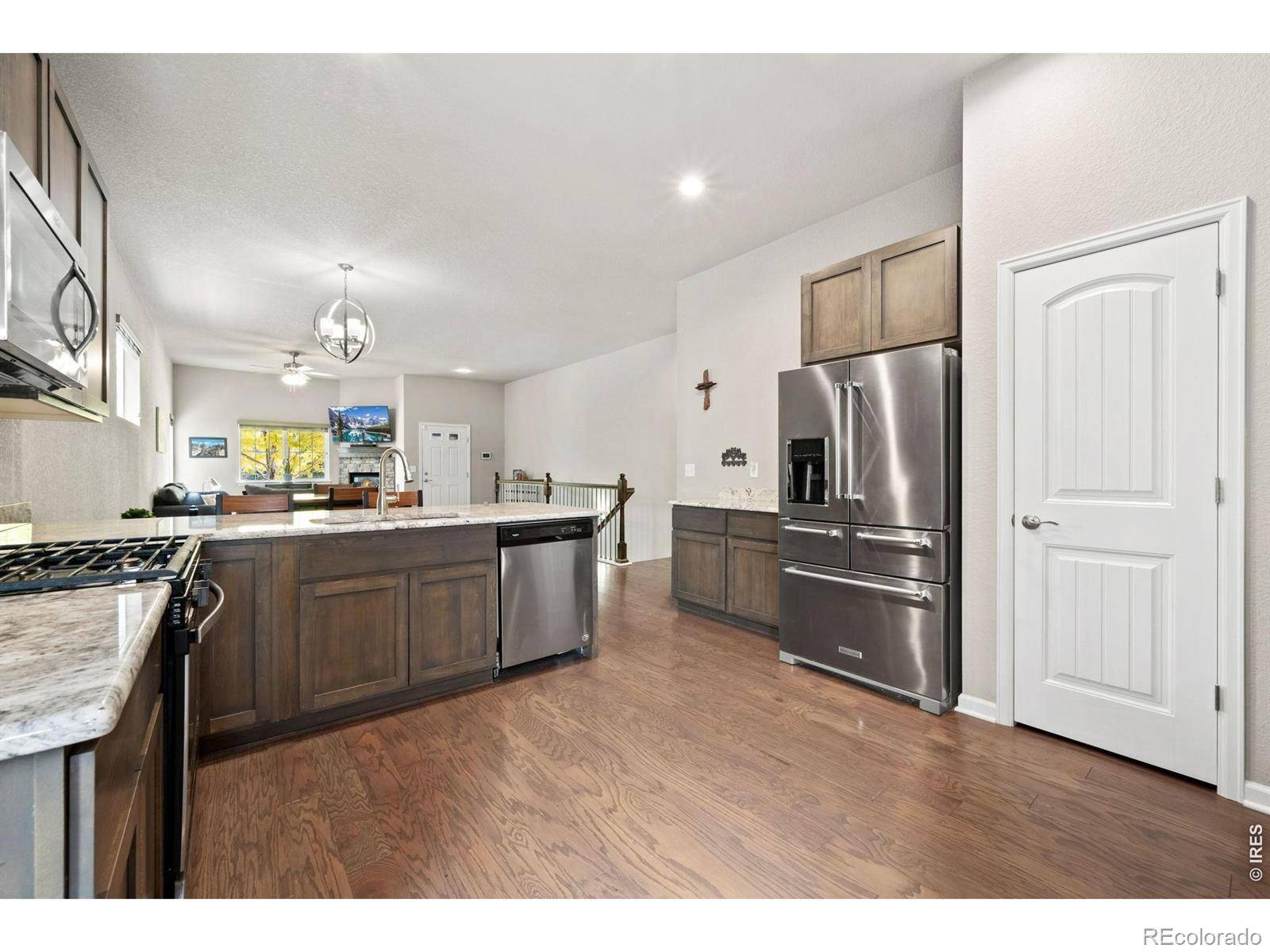 552 Newton DR, Loveland, CO 80537