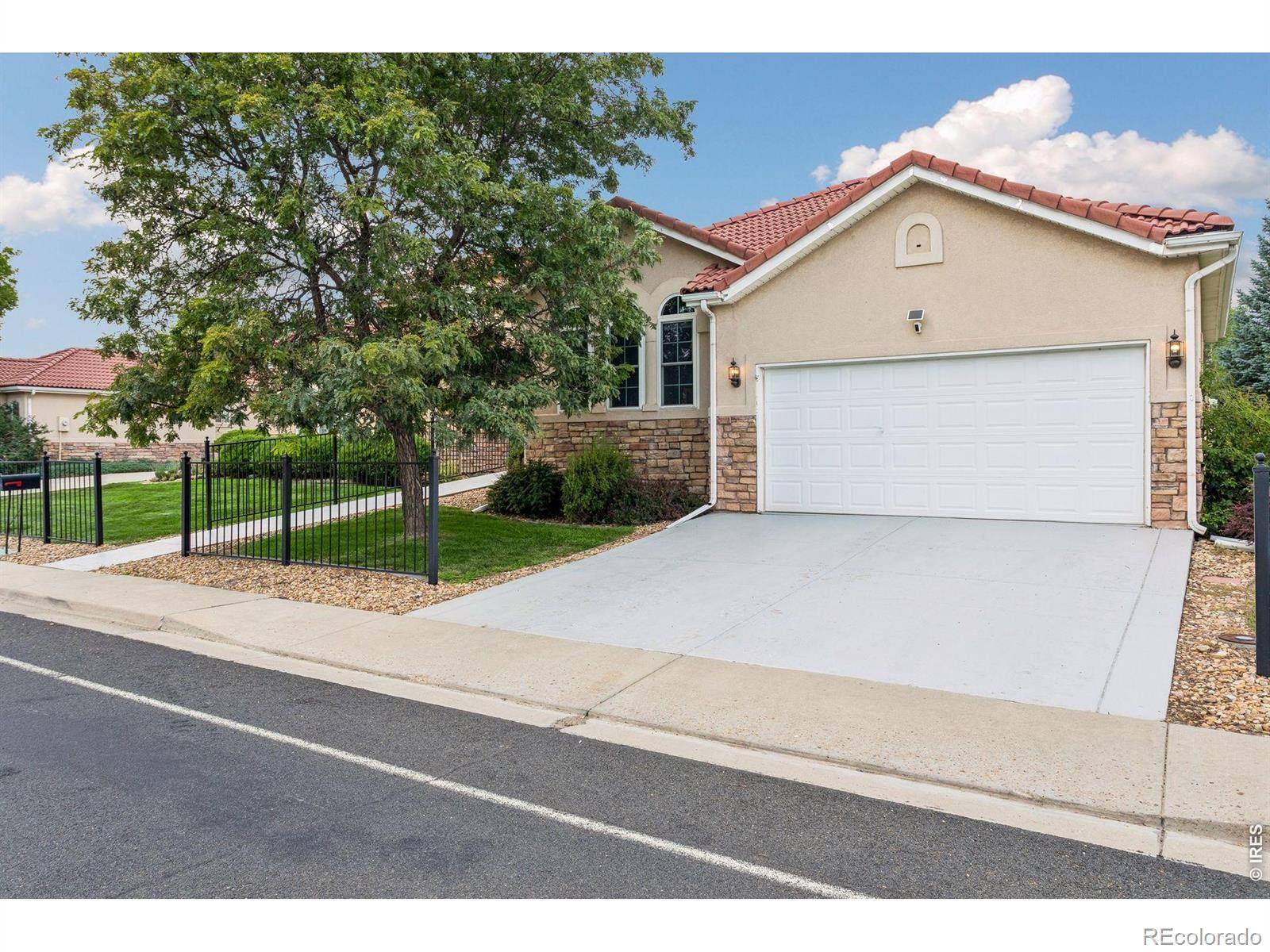 1900 N Shore DR, Longmont, CO 80503