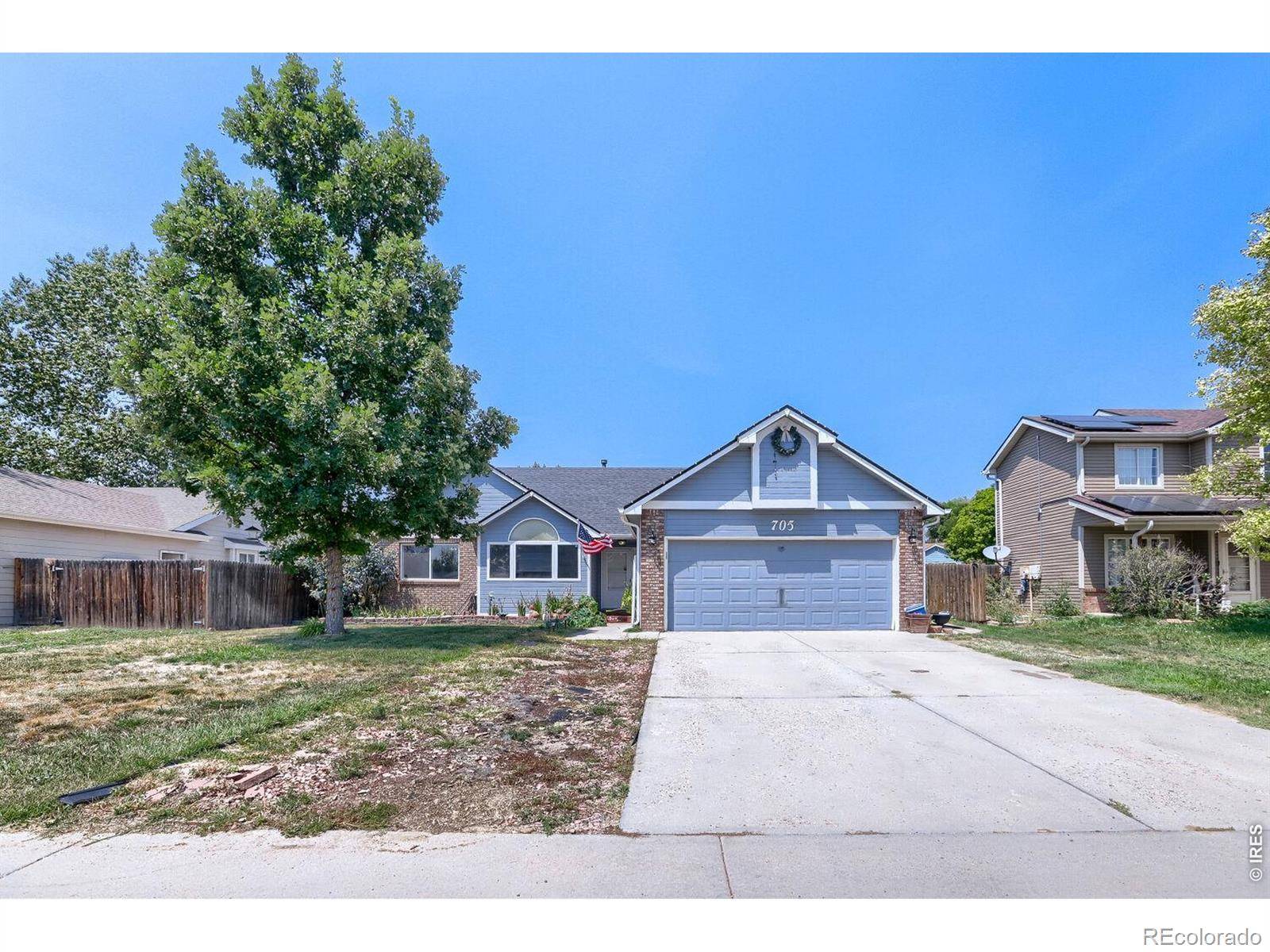 705 Country Acres DR, Johnstown, CO 80534