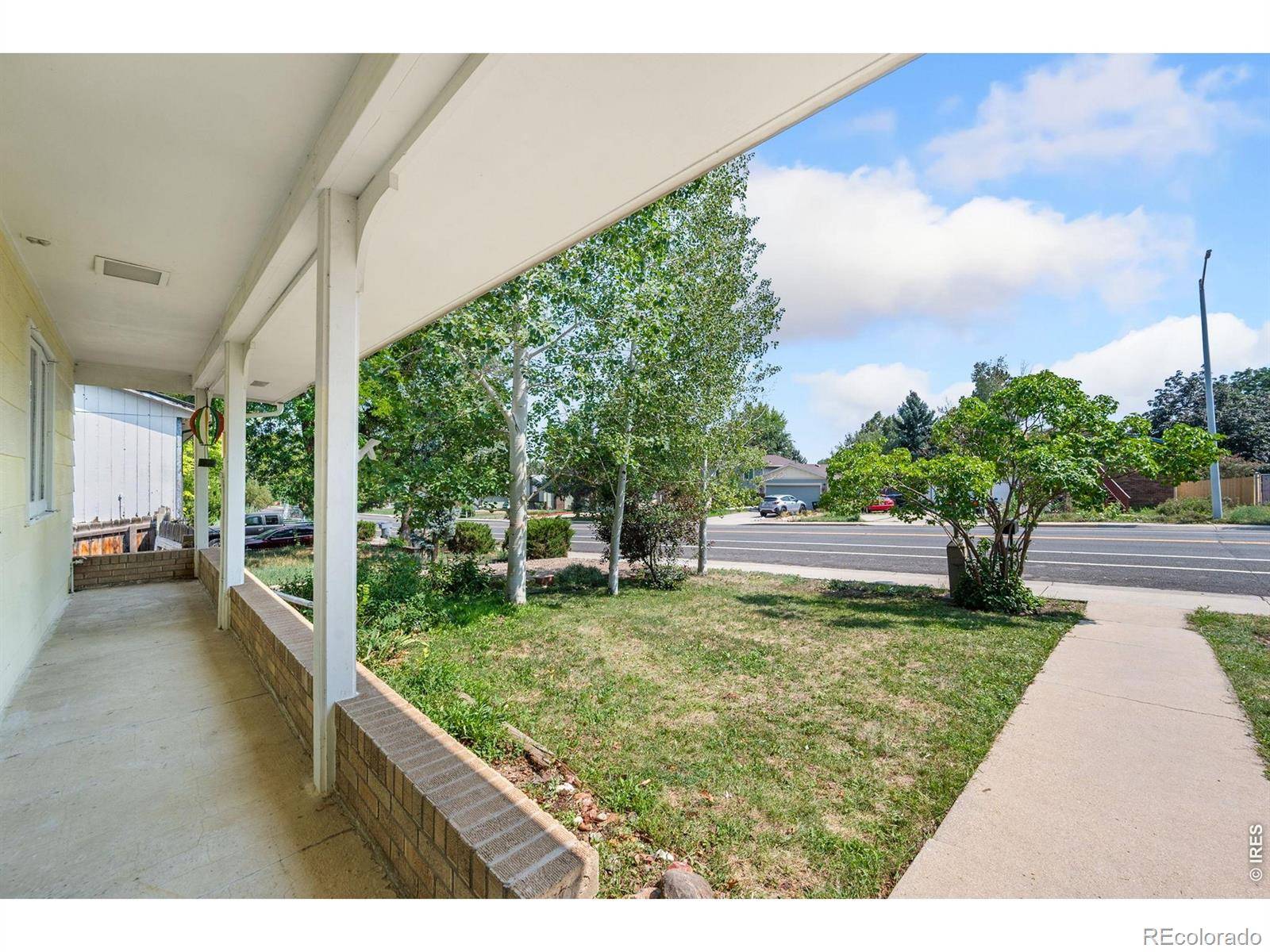 2612 Mountain View AVE, Longmont, CO 80503
