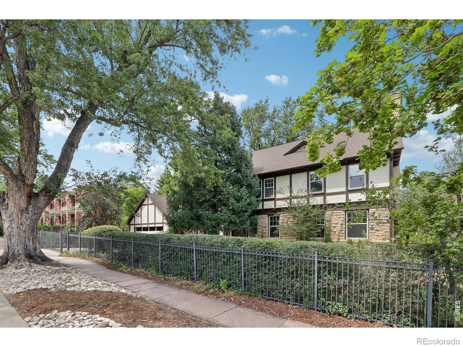 2409 5th ST, Boulder, CO 80304