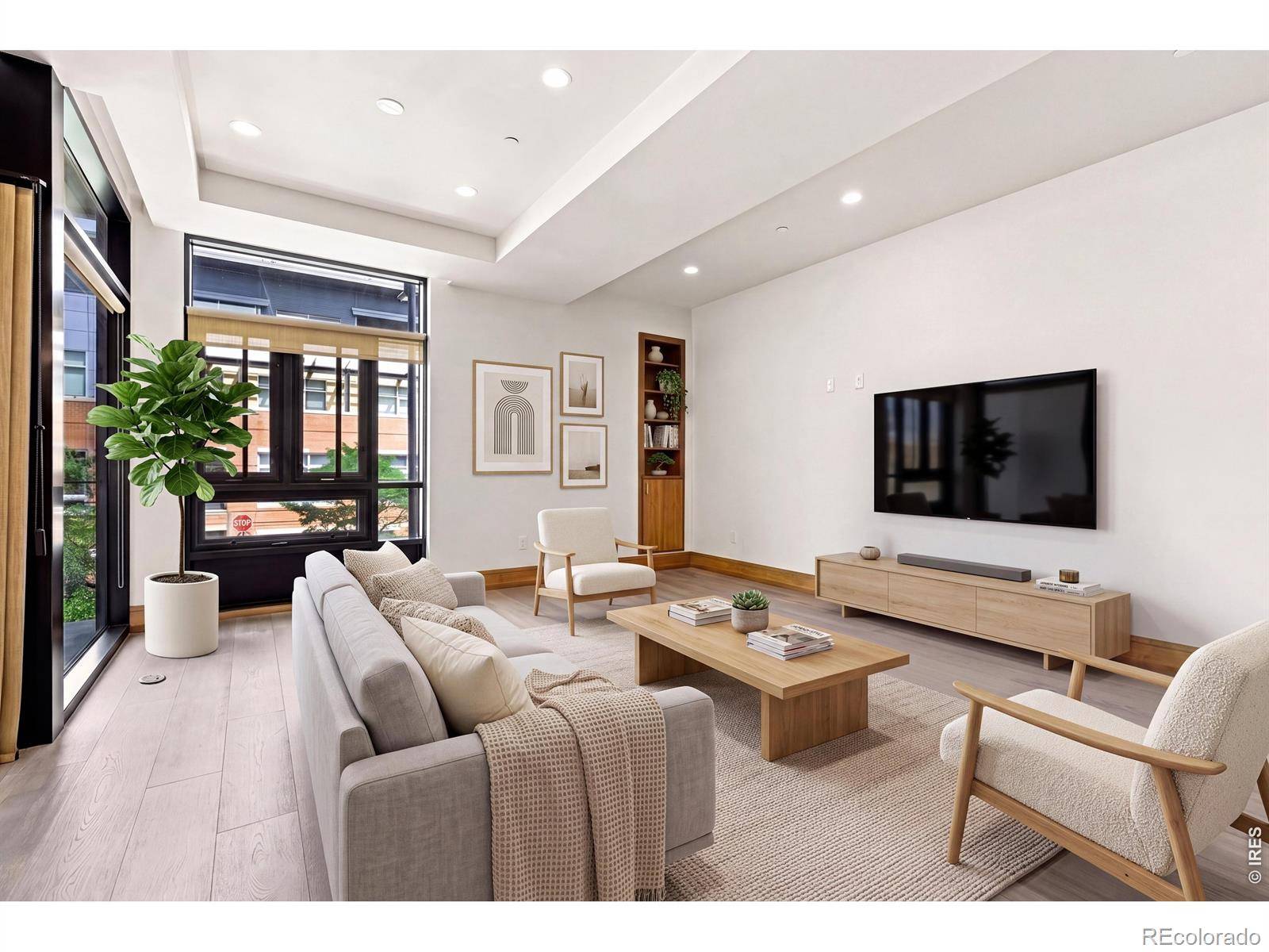 1077 Canyon BLVD #211, Boulder, CO 80302