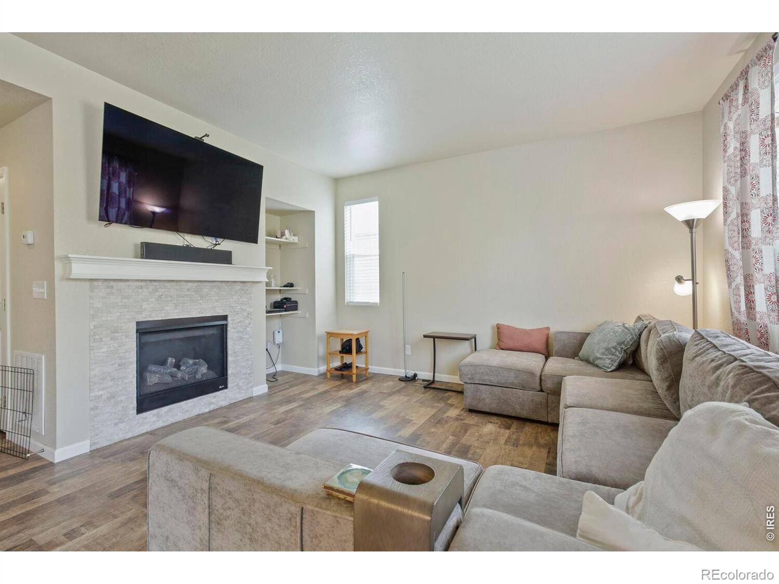 2881 Tallgrass LN, Berthoud, CO 80513