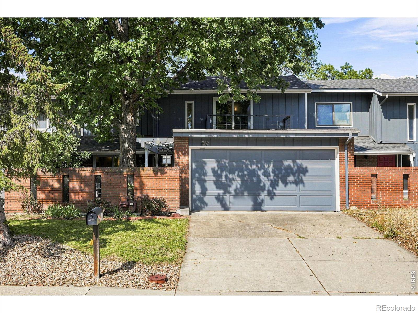 857 Roxwood LN, Boulder, CO 80303