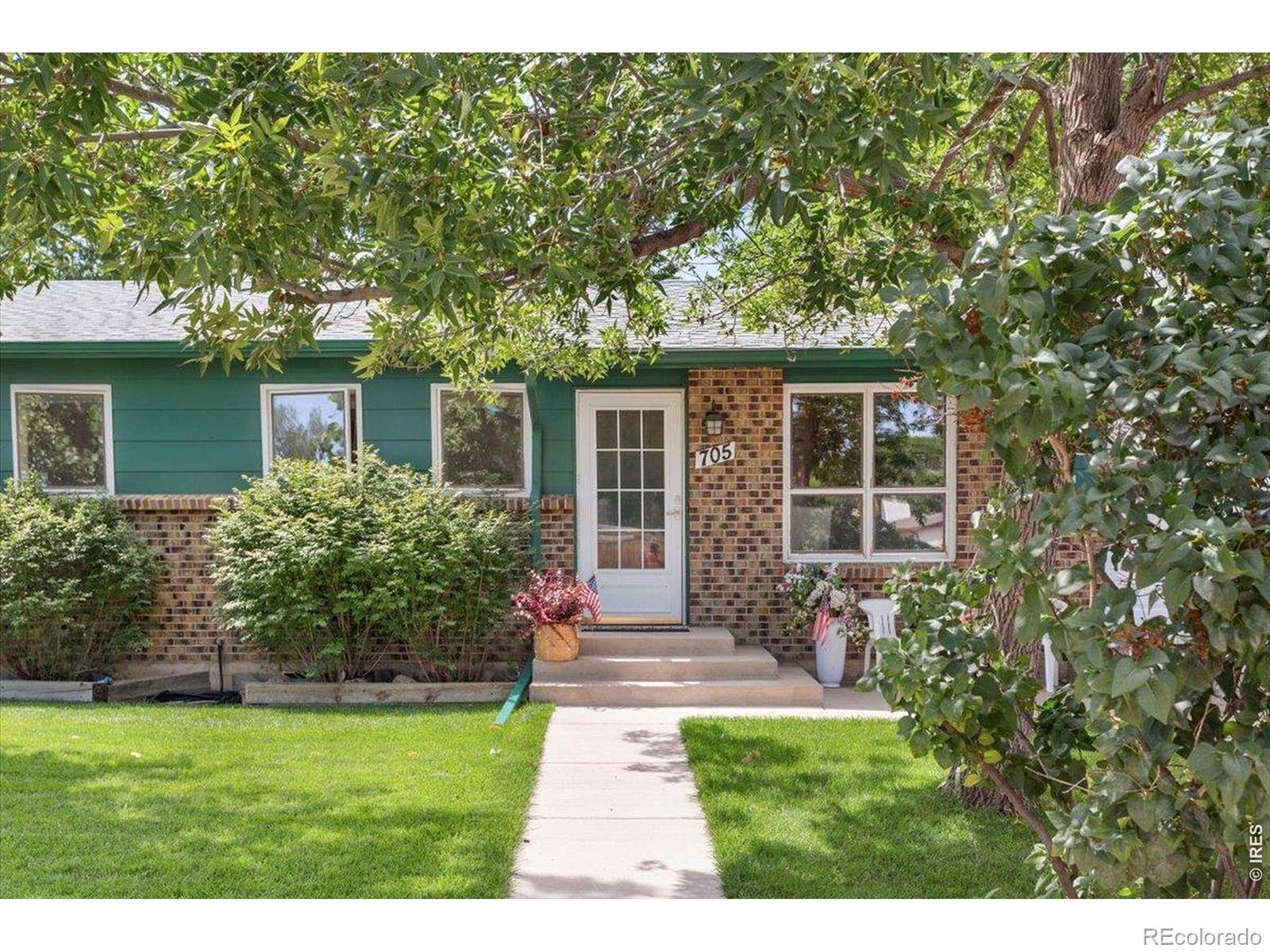 705 S Van Buren AVE, Loveland, CO 80537