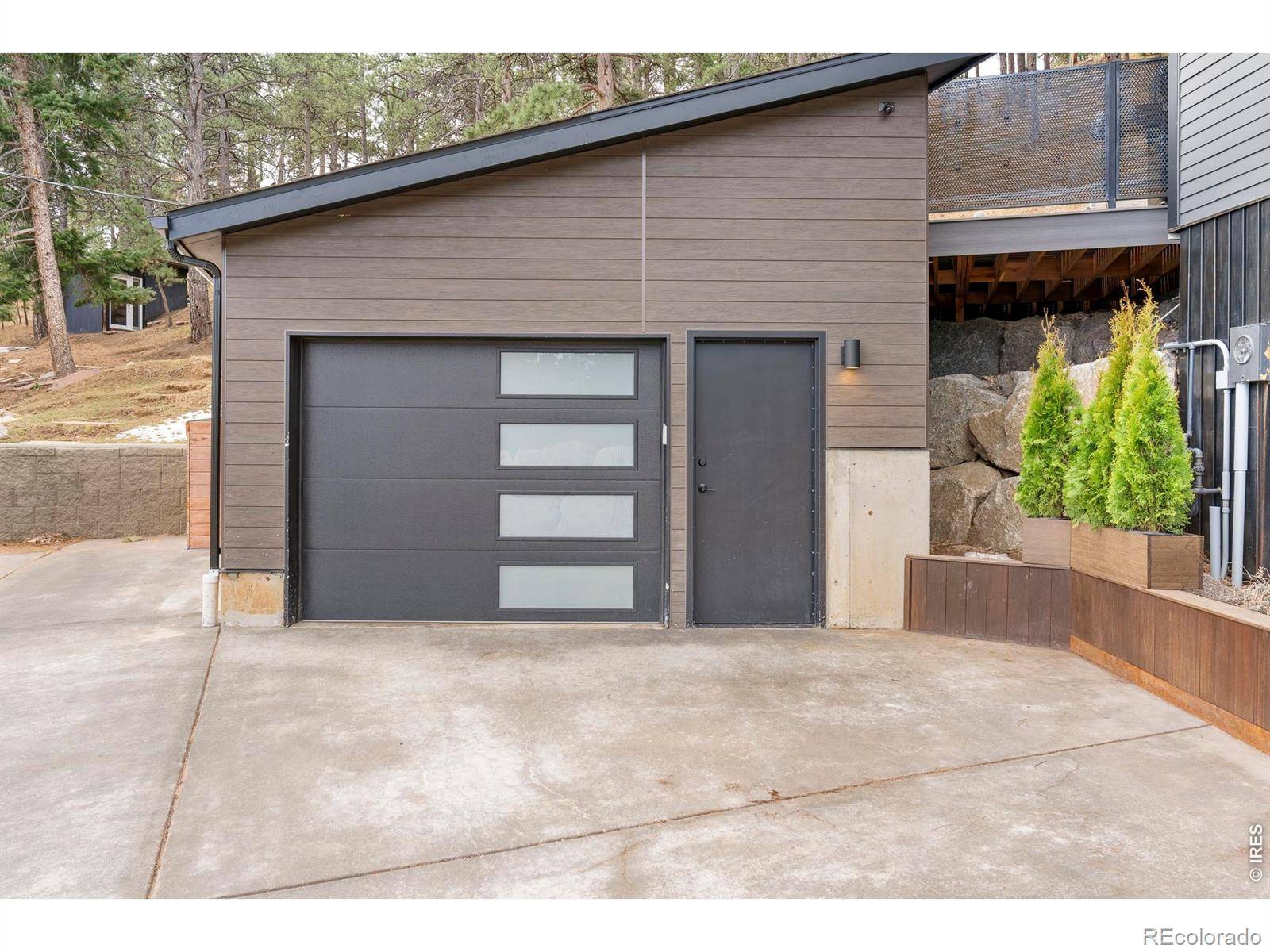 316 Pine Tree LN, Boulder, CO 80304