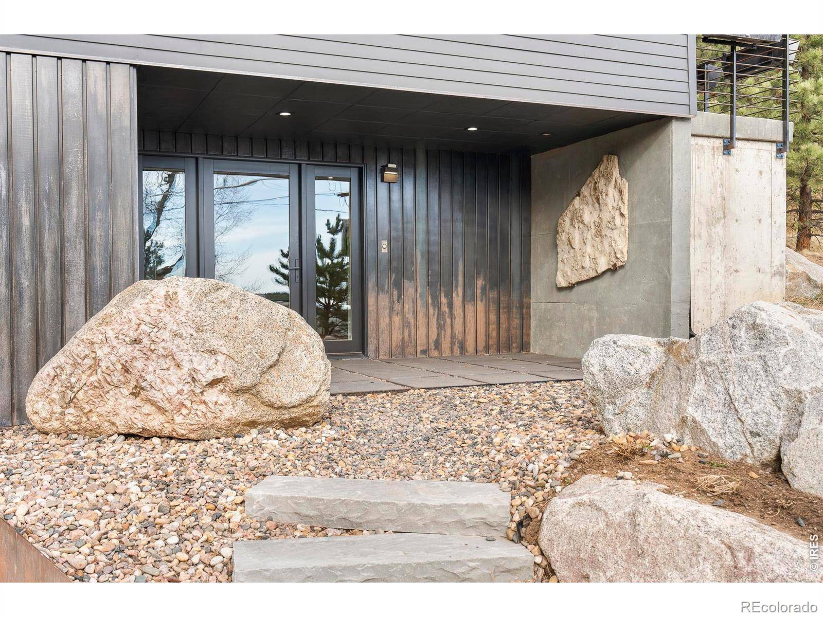 316 Pine Tree LN, Boulder, CO 80304