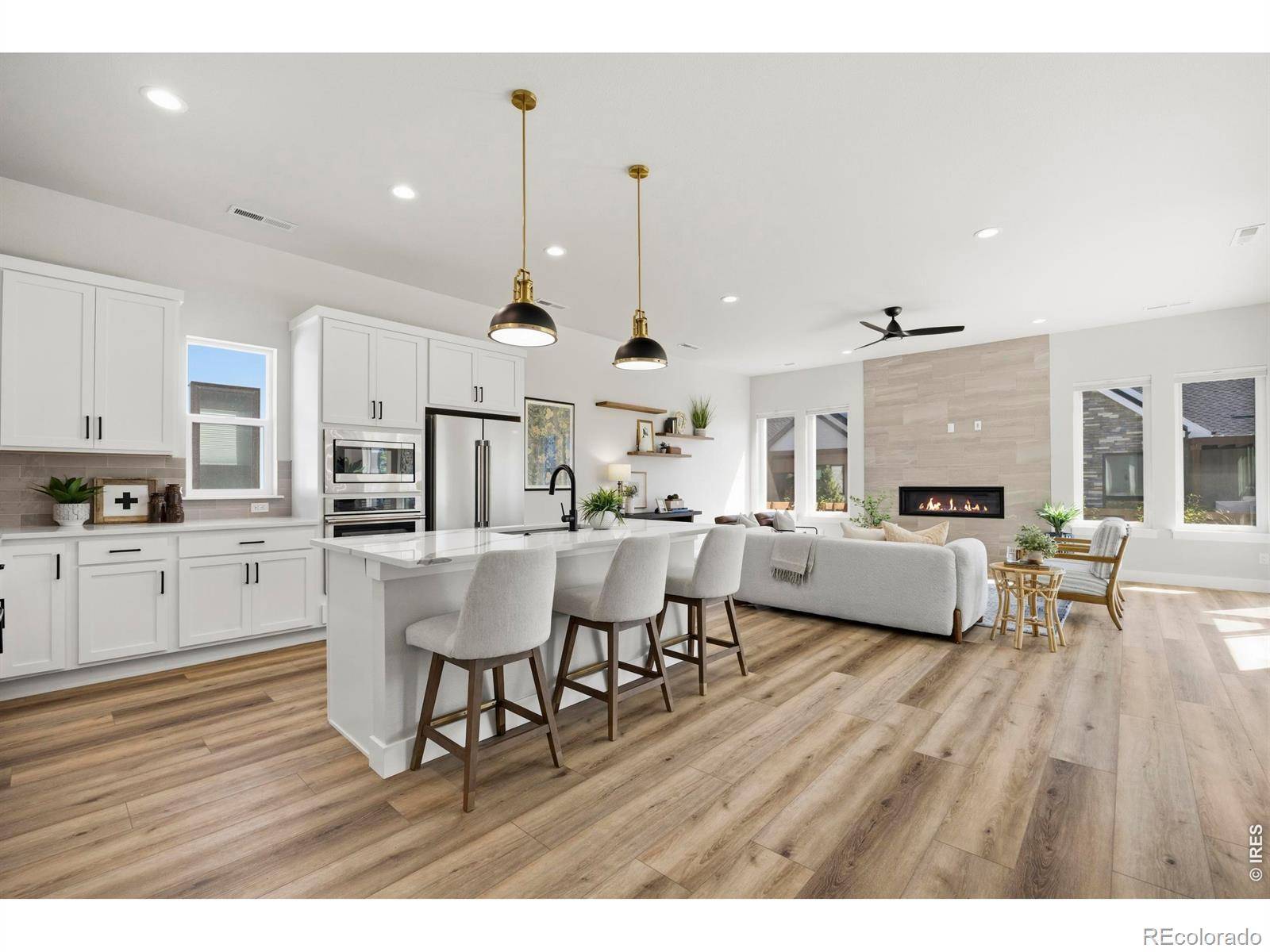 1727 Barefoot DR, Windsor, CO 80550