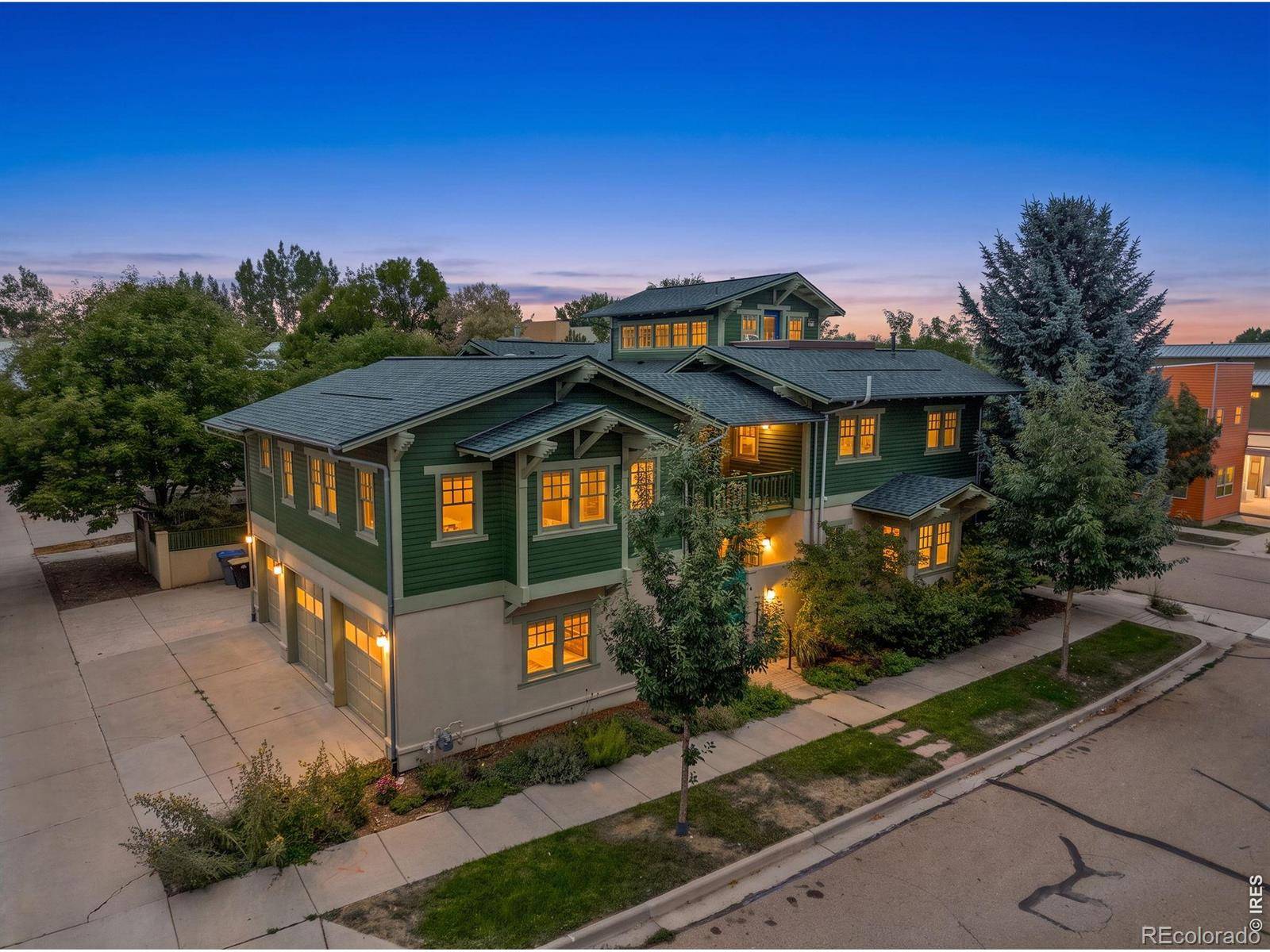 818 Confidence DR, Longmont, CO 80504