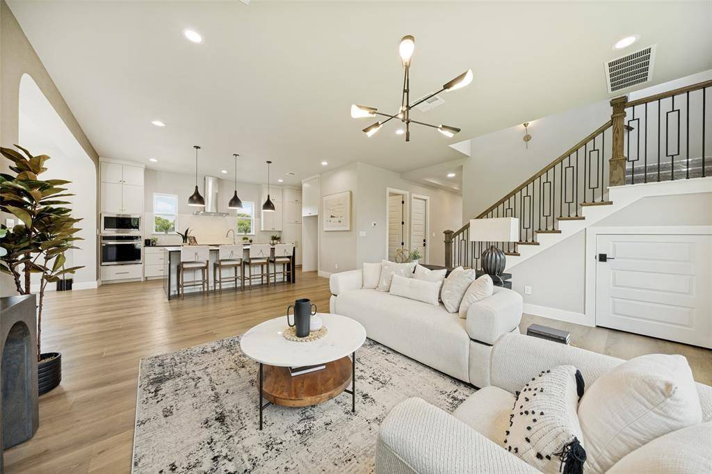 902 Ramendu WAY, Round Rock, TX 78681