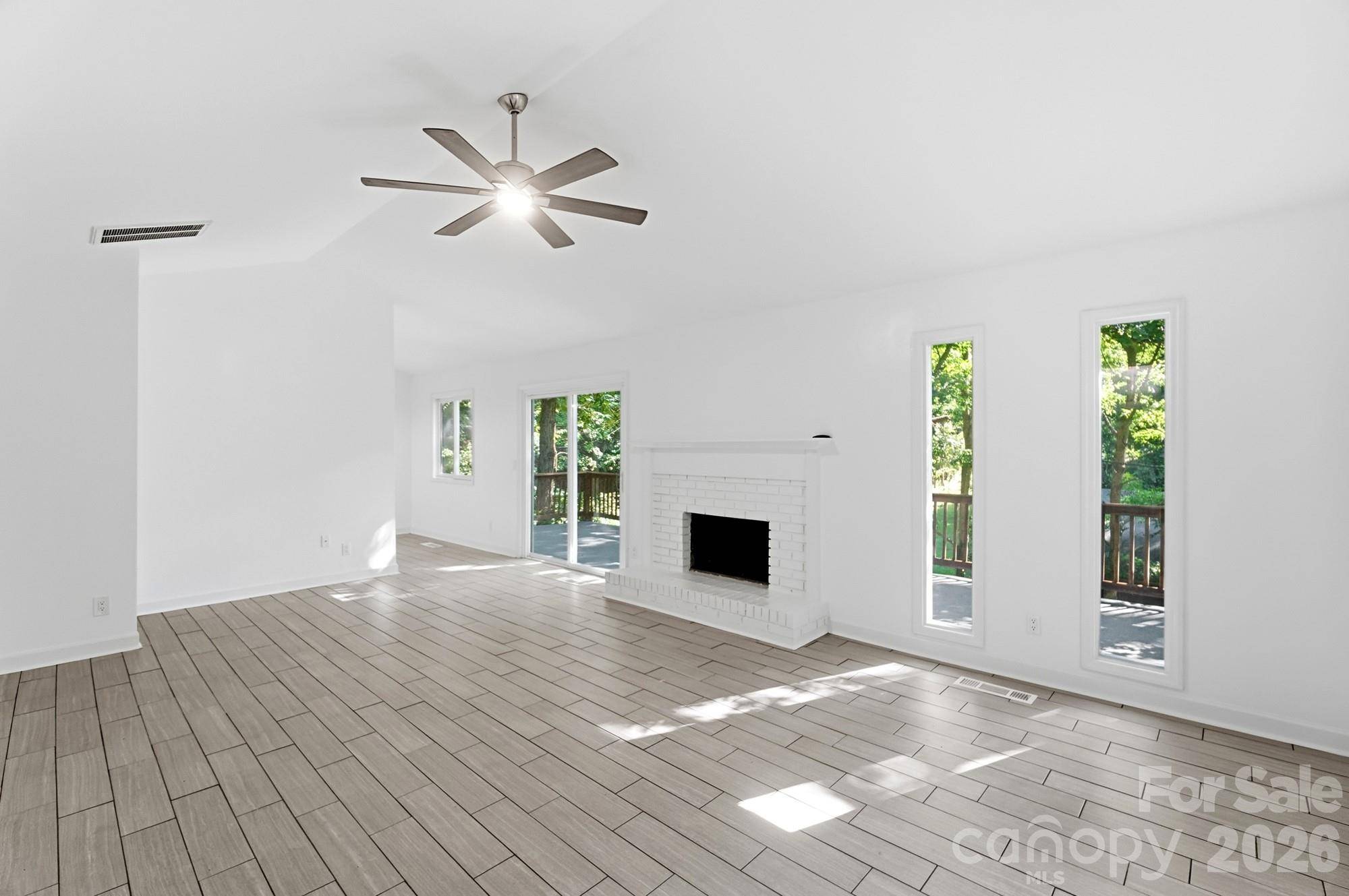 319 Settlement DR, Midland, NC 28107