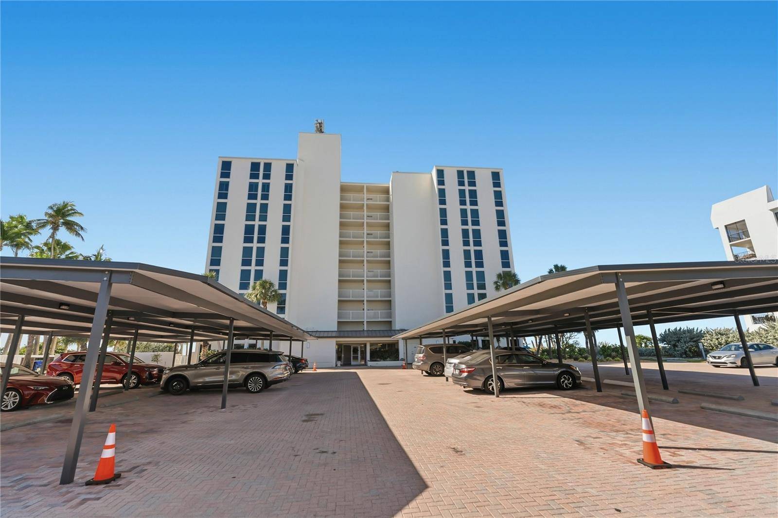4485 GULF OF MEXICO DR #402, Longboat Key, FL 34228
