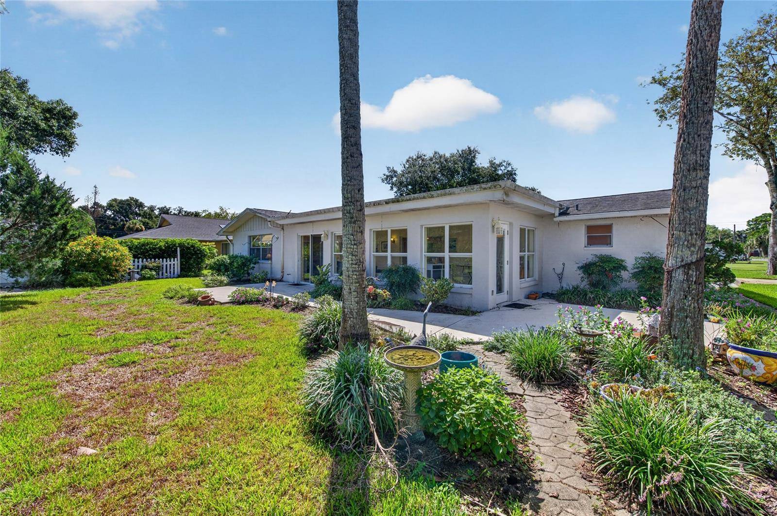 802 SANDWEDGE DR, New Smyrna Beach, FL 32168