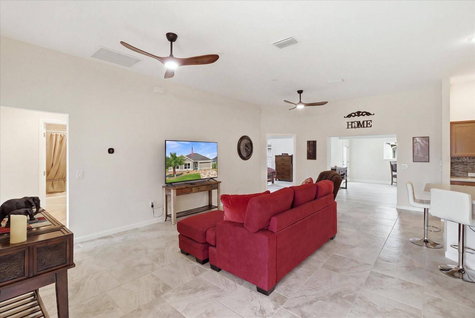 6088 KECKONEN DR, The Villages, FL 32163