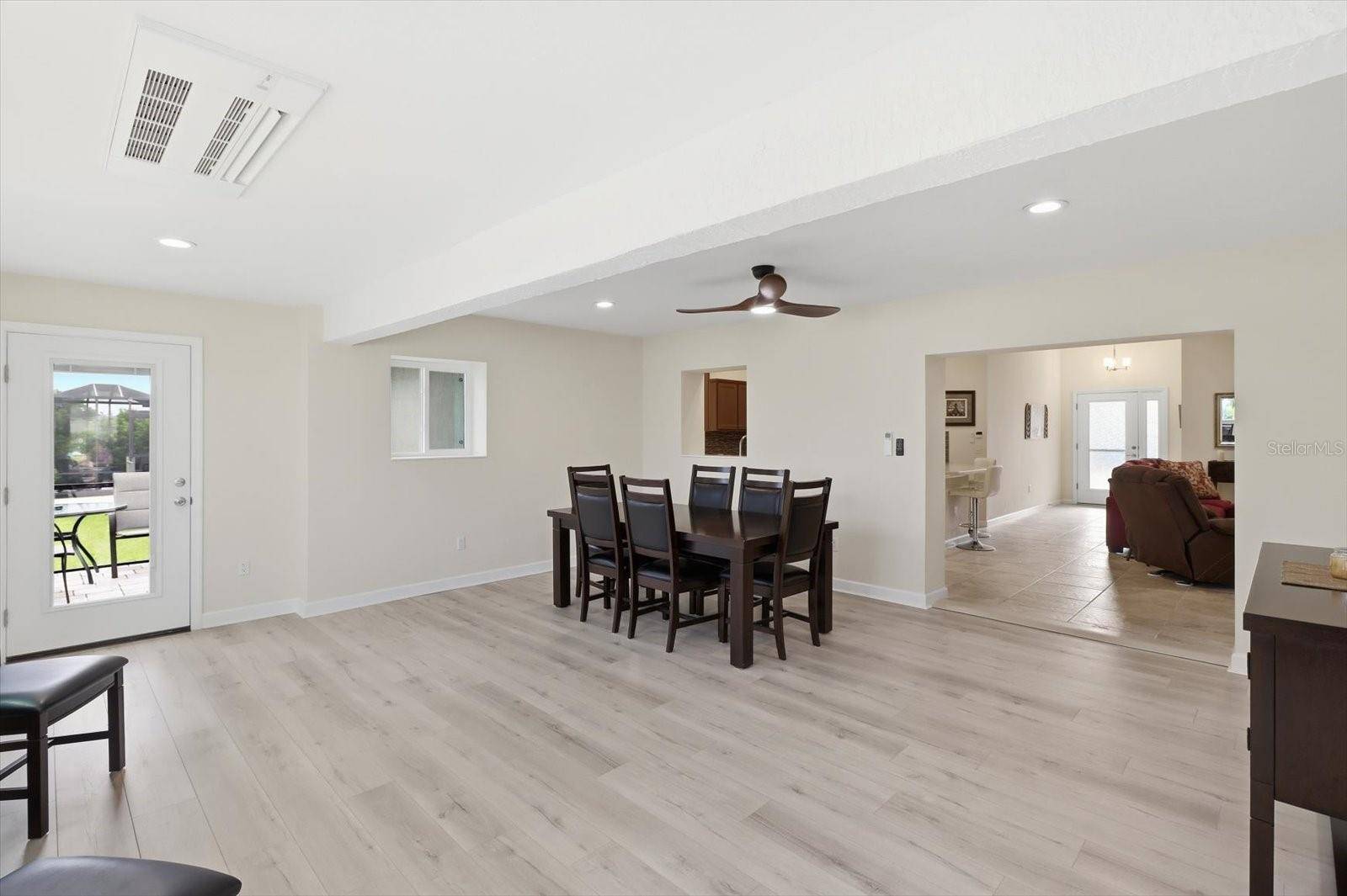 6088 KECKONEN DR, The Villages, FL 32163