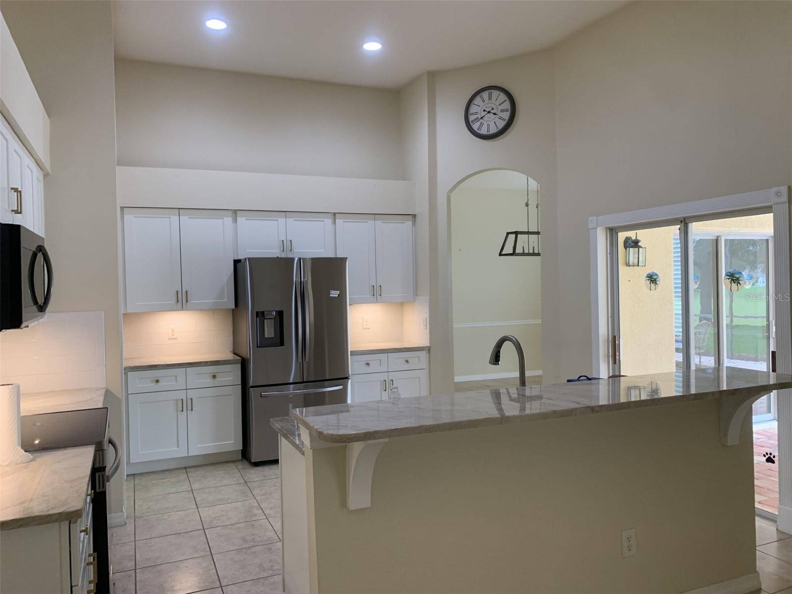 3741 WOODLEAF CT, Leesburg, FL 34748