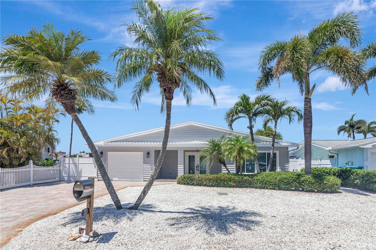 308 173RD AVE E, North Redington Beach, FL 33708