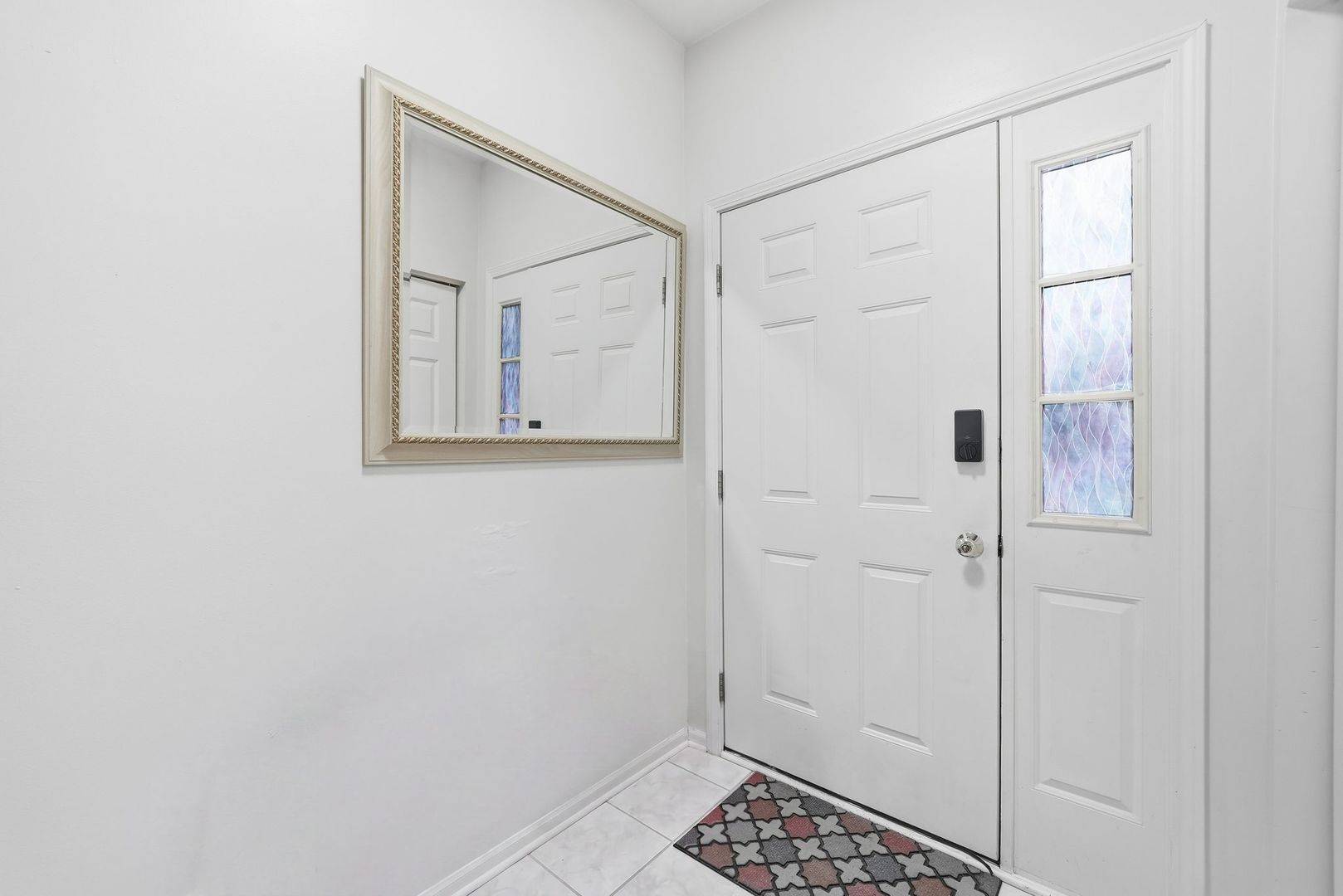 1114 Coventry LN, Bolingbrook, IL 60440