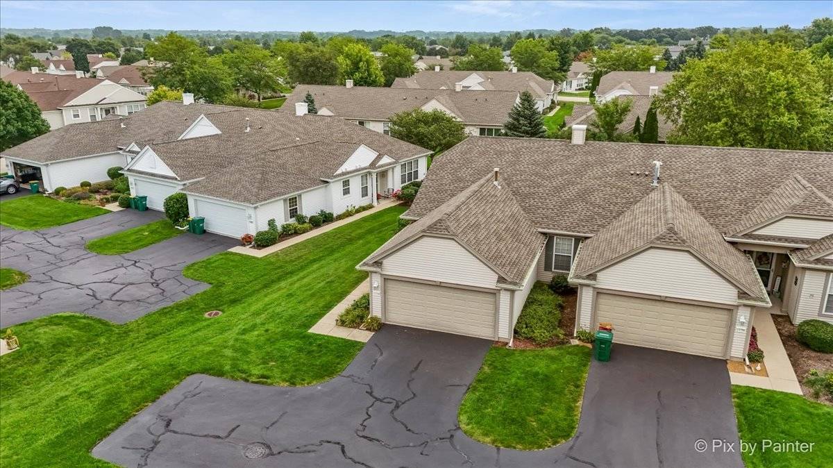 13708 BRIARGATE DR #1, Huntley, IL 60142