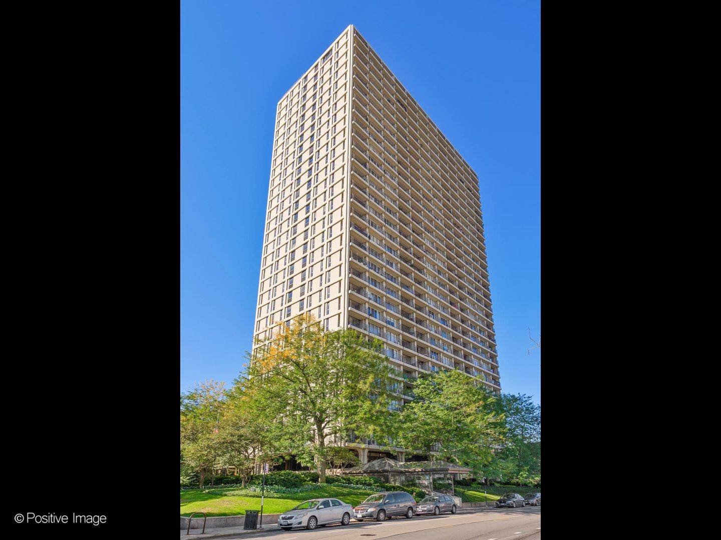 1960 N Lincoln Park West #2103, Chicago, IL 60614