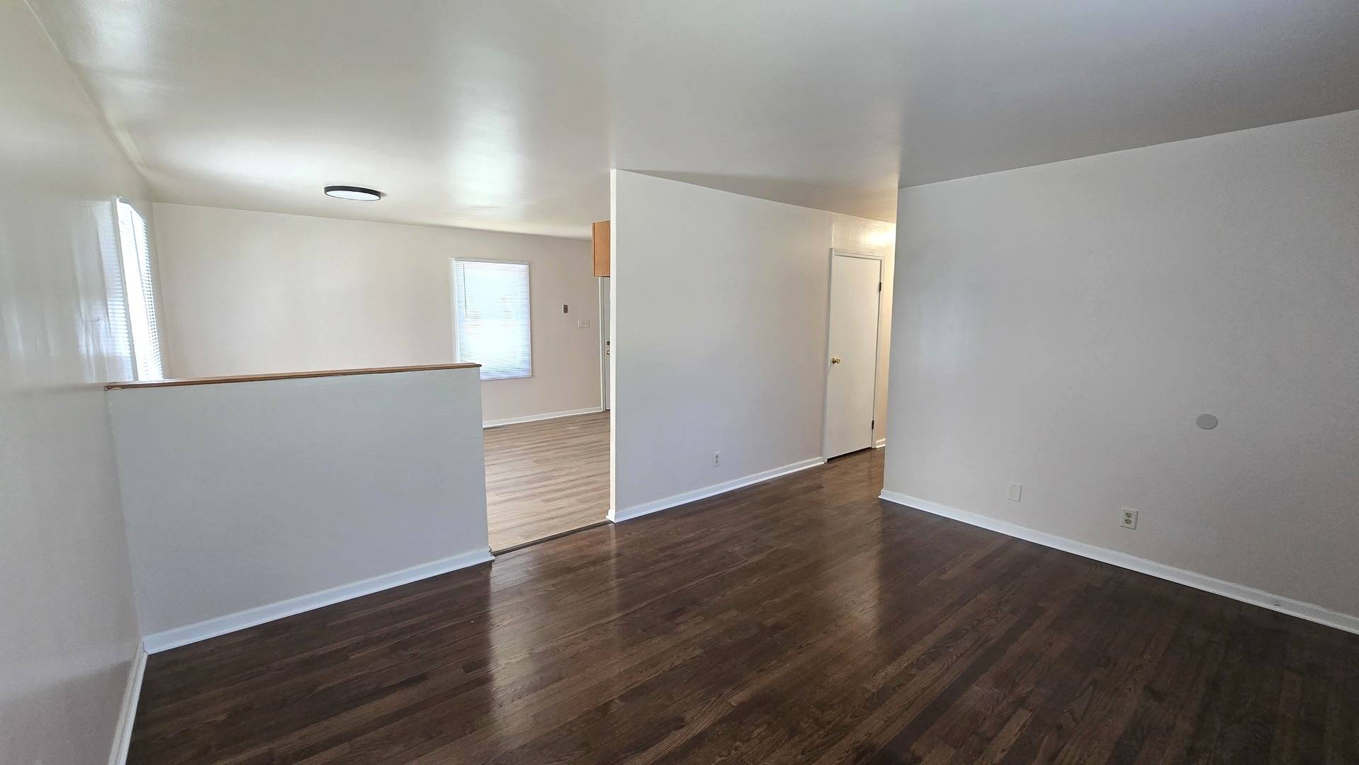 1820 222nd ST, Sauk Village, IL 60411
