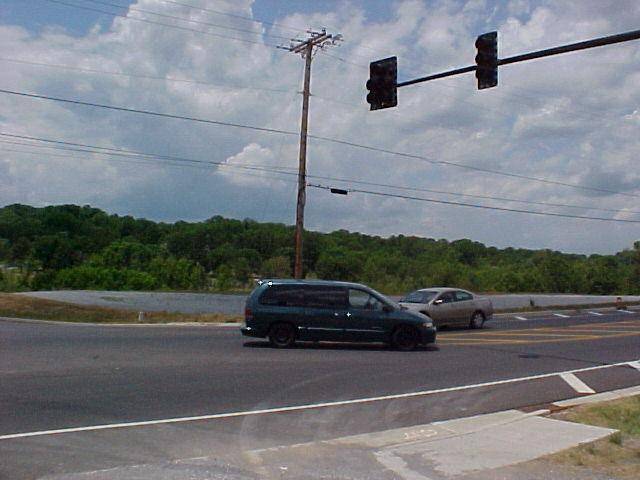 1003 CENTER  POINT RD, Hendersonville, TN 37075