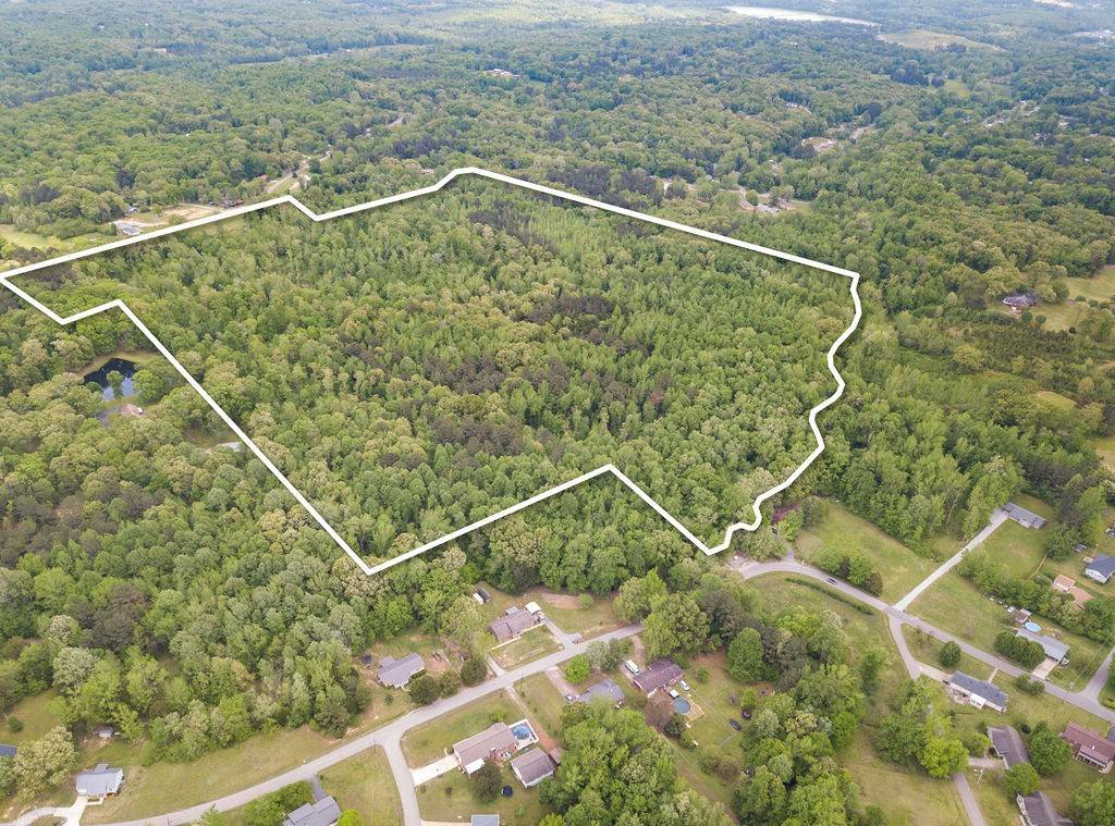 876 Flatwoods Rd, Camden, TN 38320