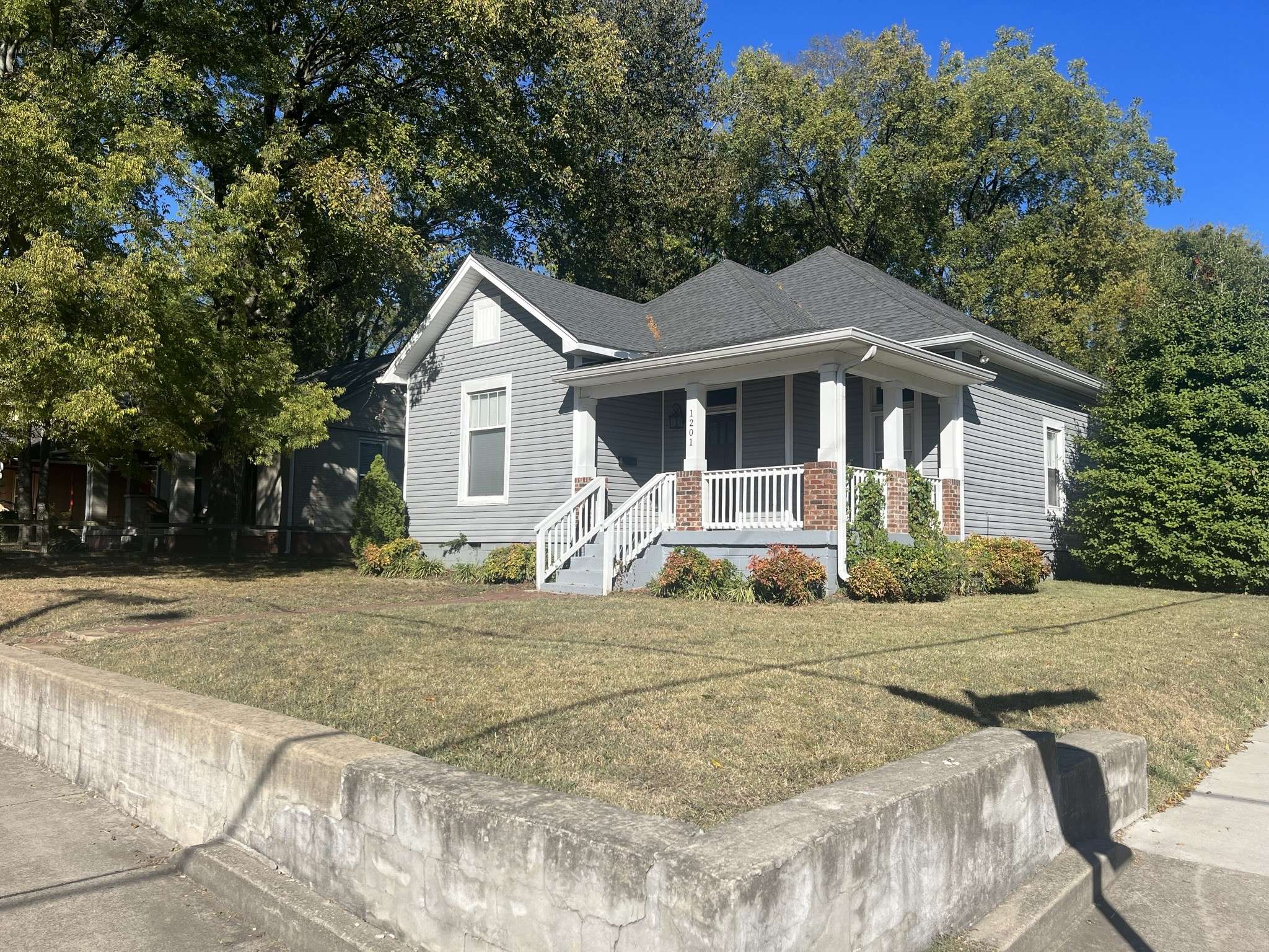 1201 Pennock Ave, Nashville, TN 37207