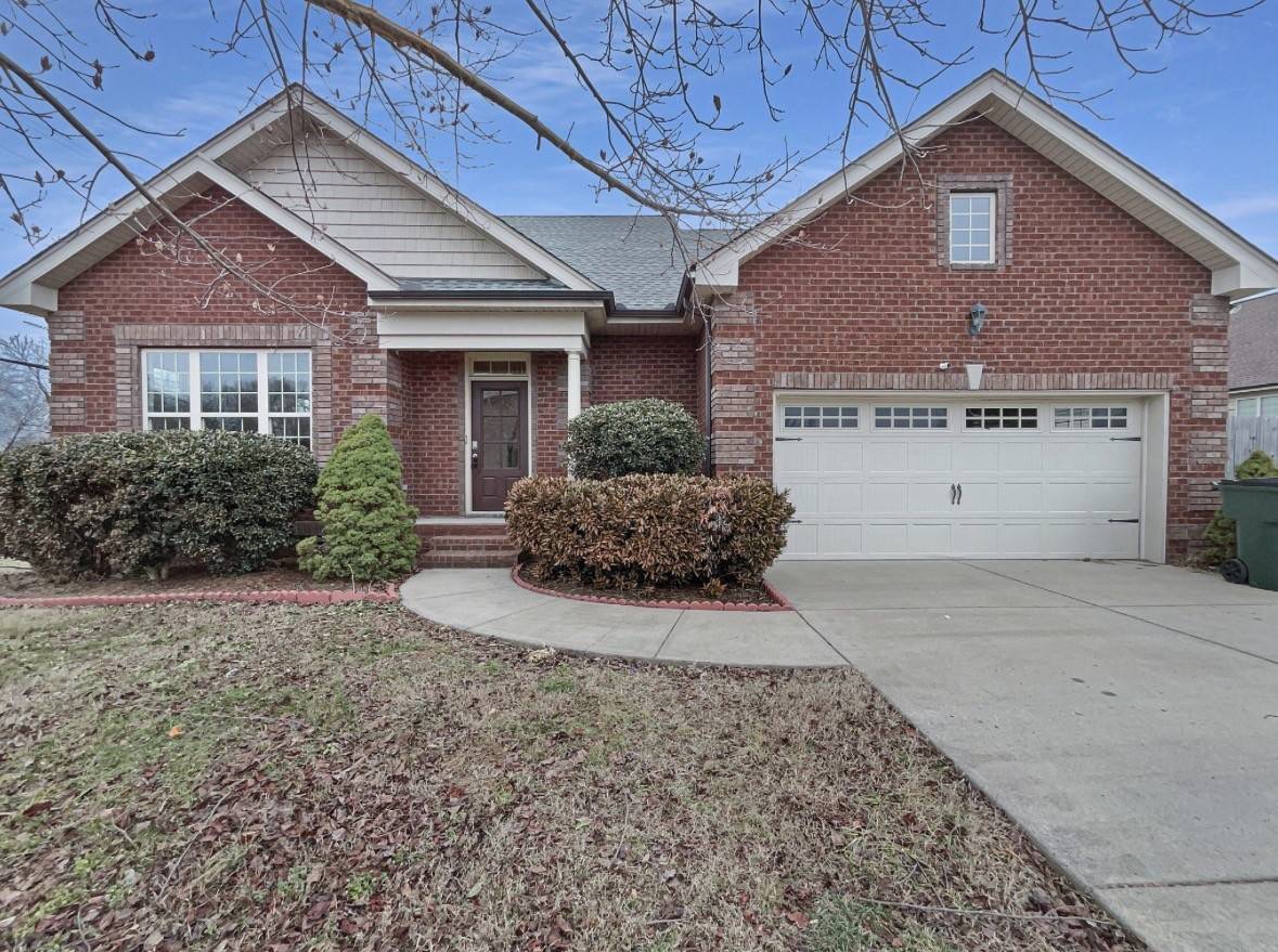 304 Sea Biscuit Dr, Gallatin, TN 37066