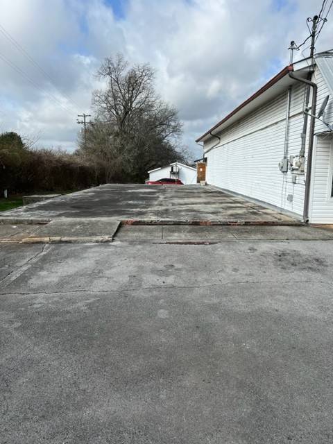 2113 Decherd Blvd, Decherd, TN 37324